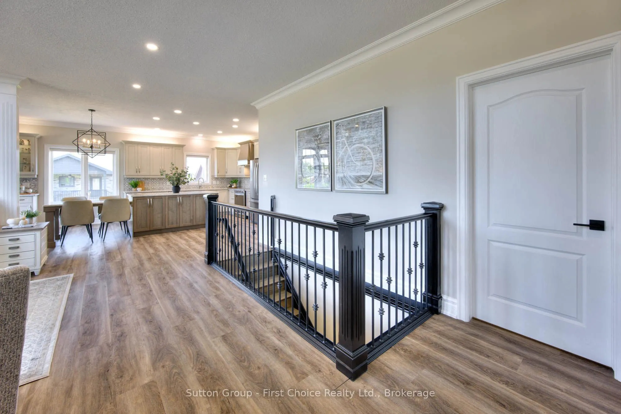 211 Sunset Drive