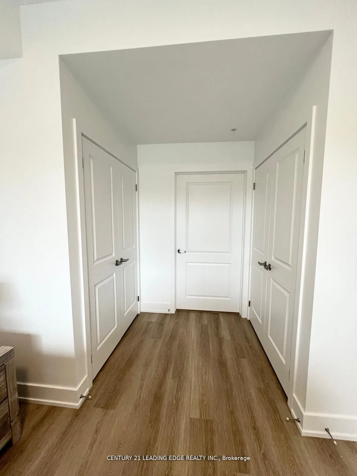 19 A West Street N, #304