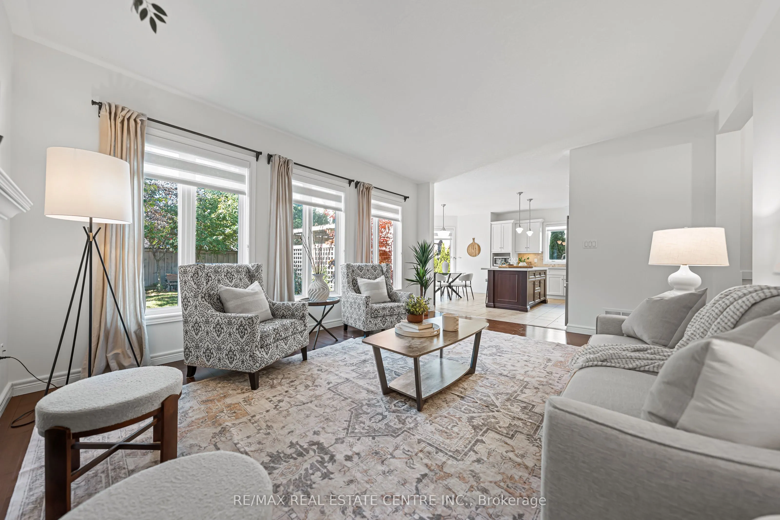 917 Fung Place