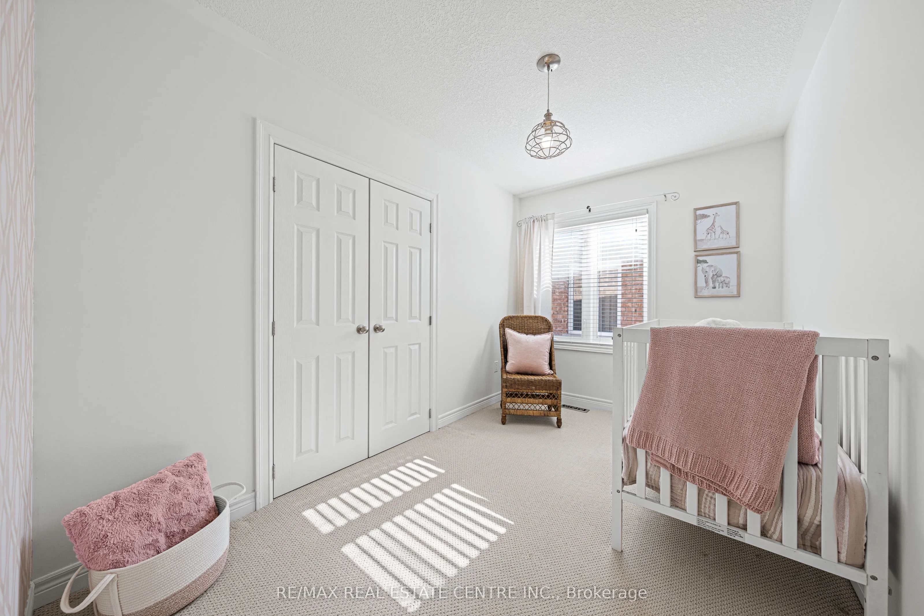 917 Fung Place
