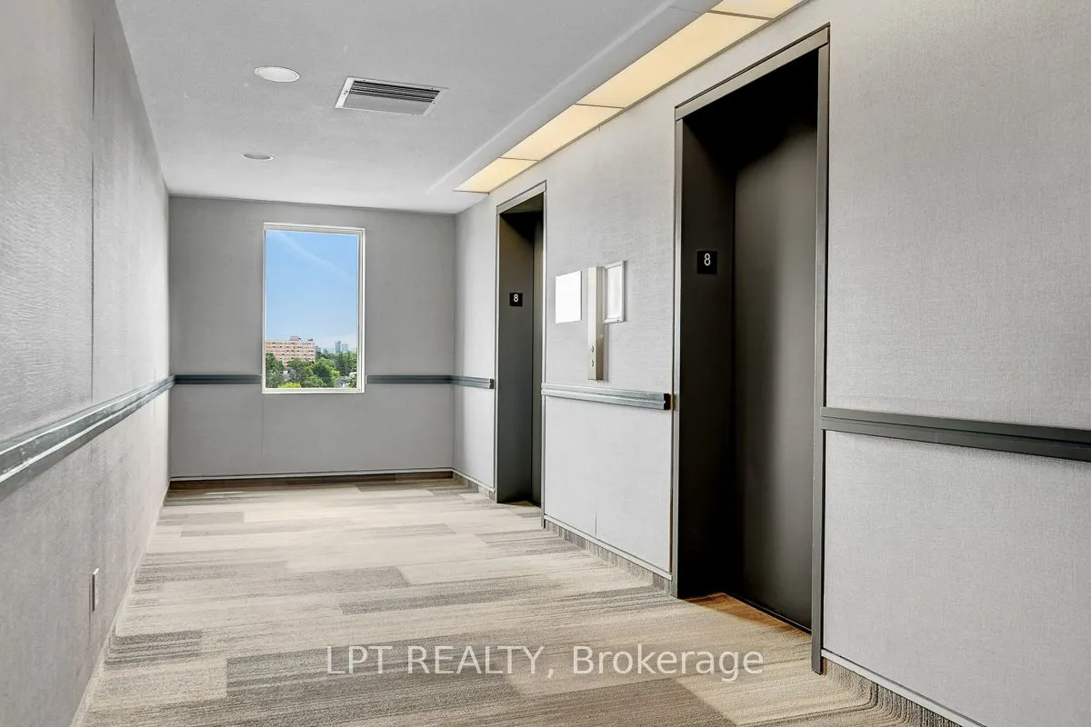 1100 Ambleside Drive, #807