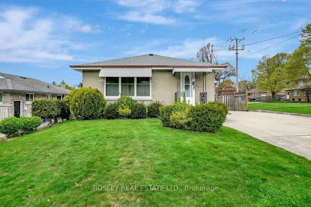 74 Ballantyne Avenue