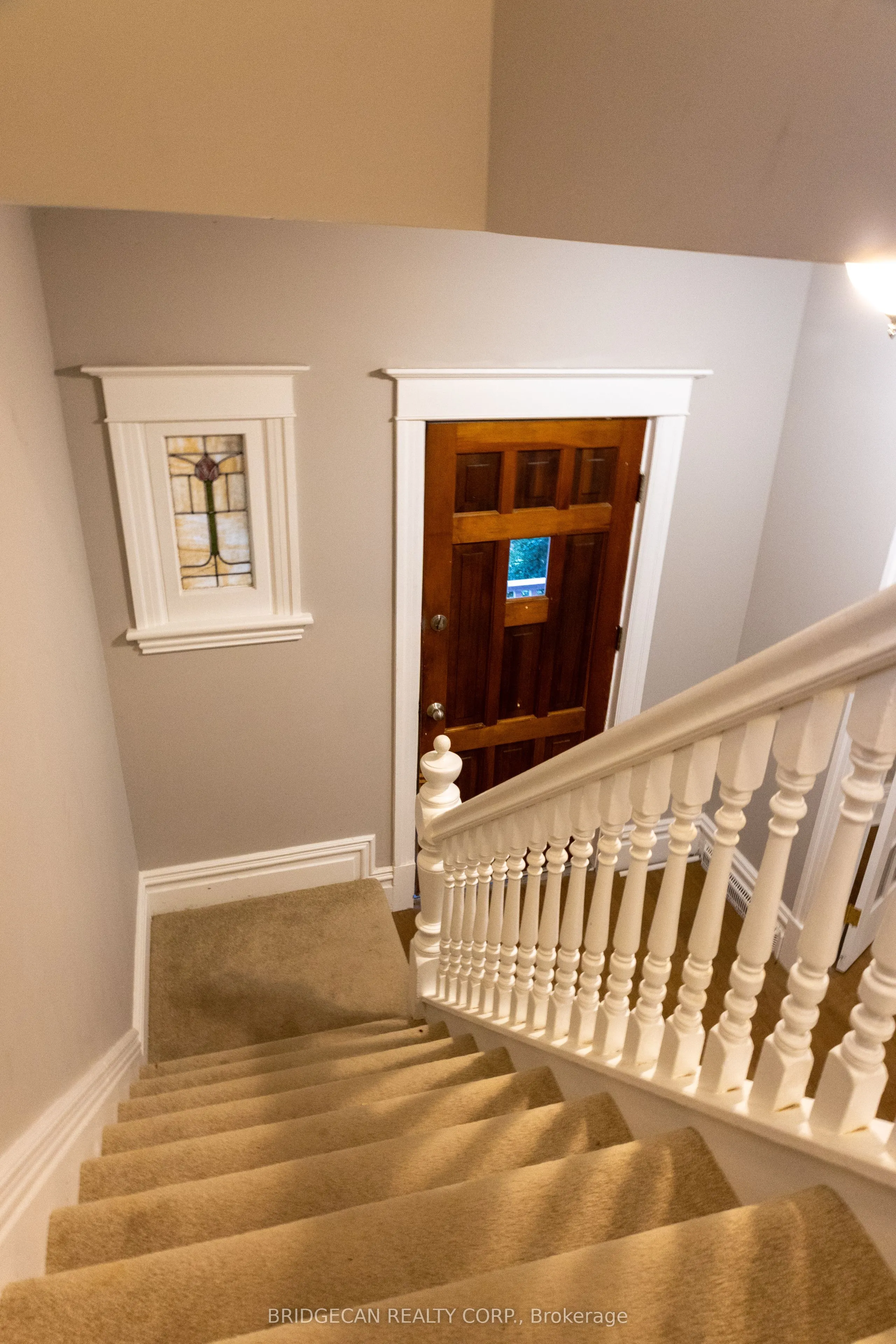 21 Sunset Avenue
