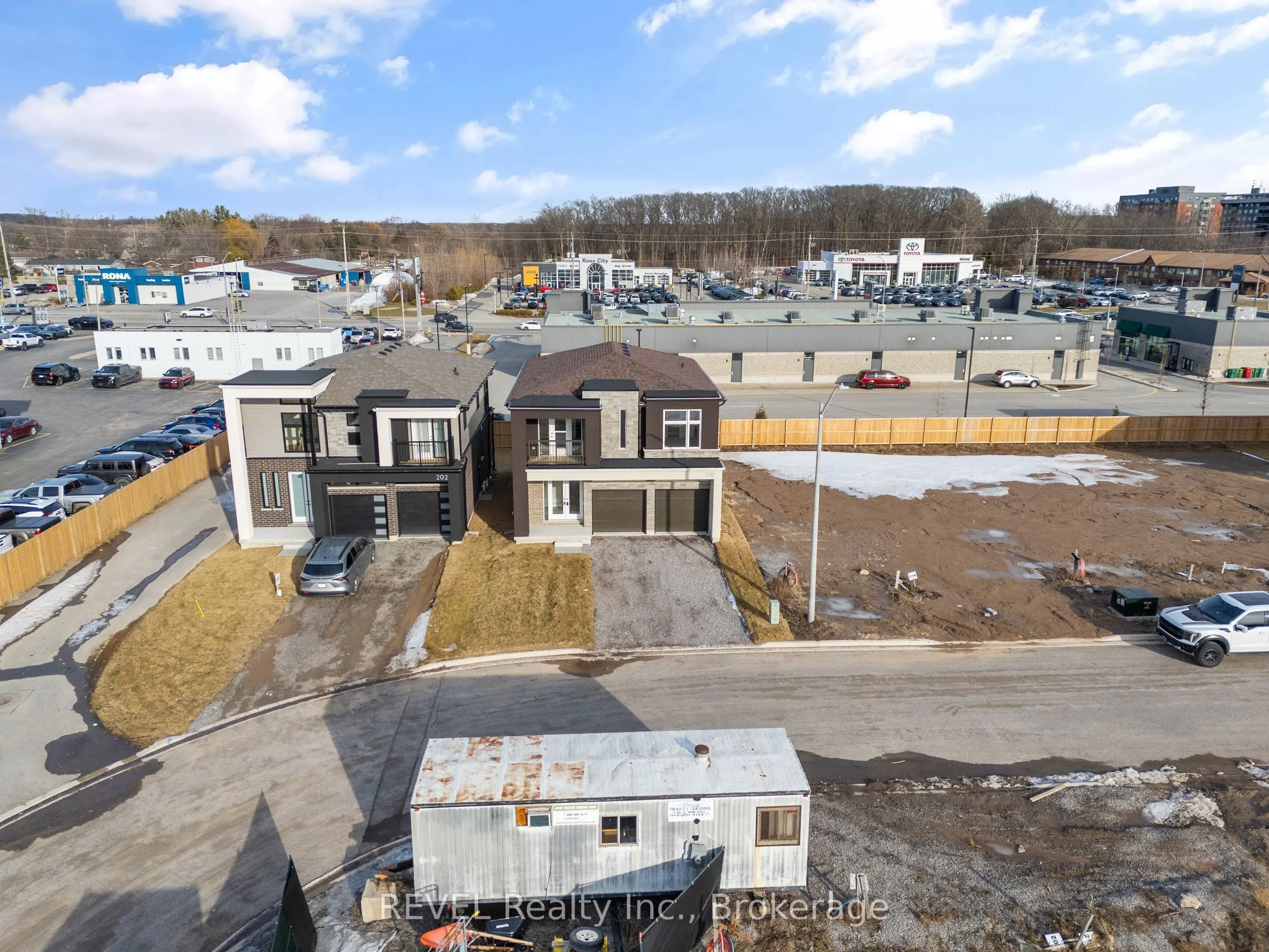 210 Wellandvale Drive