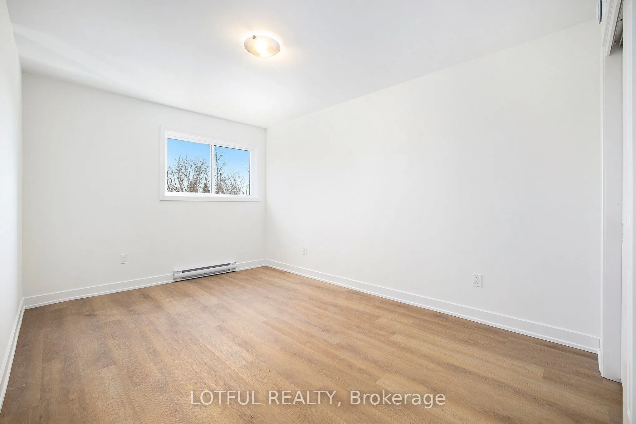 131 Gore Street E