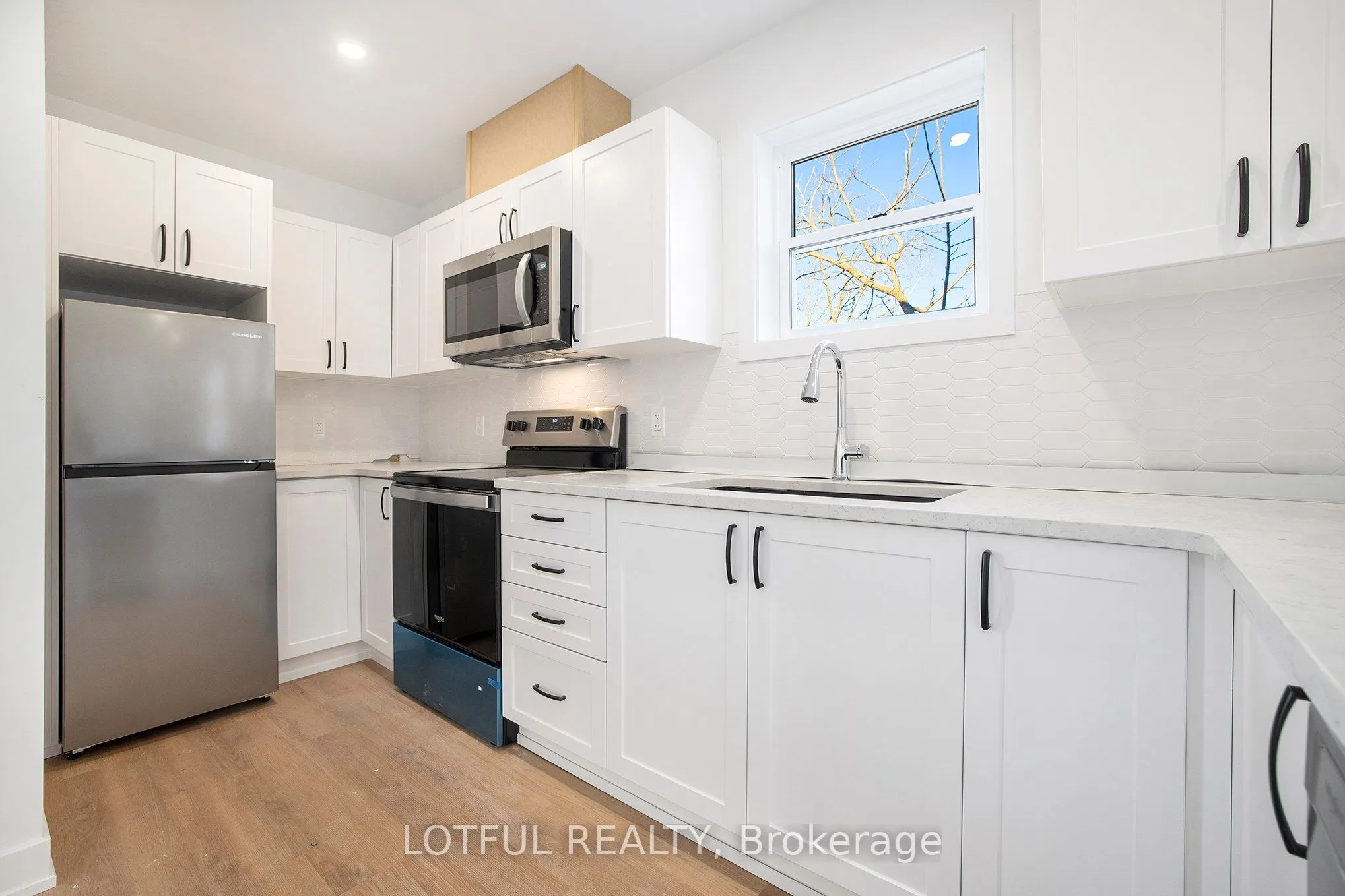 131 Gore Street E