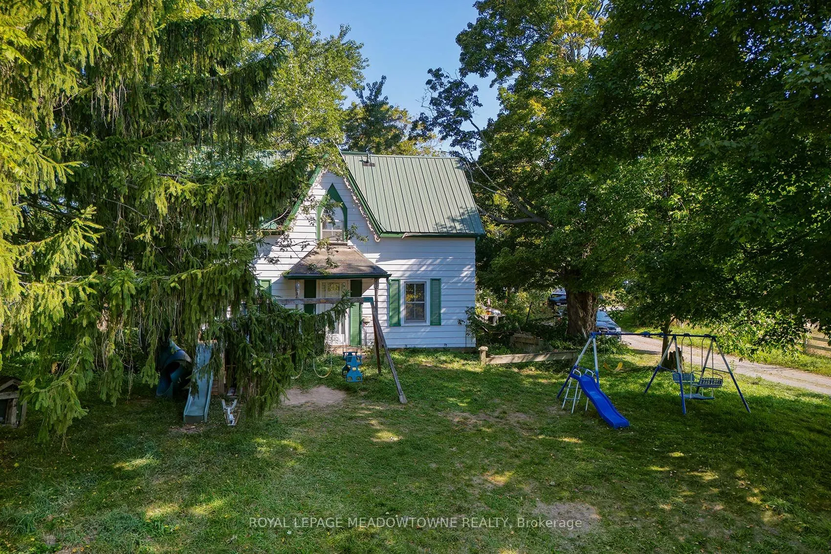 7166 English Church Road E