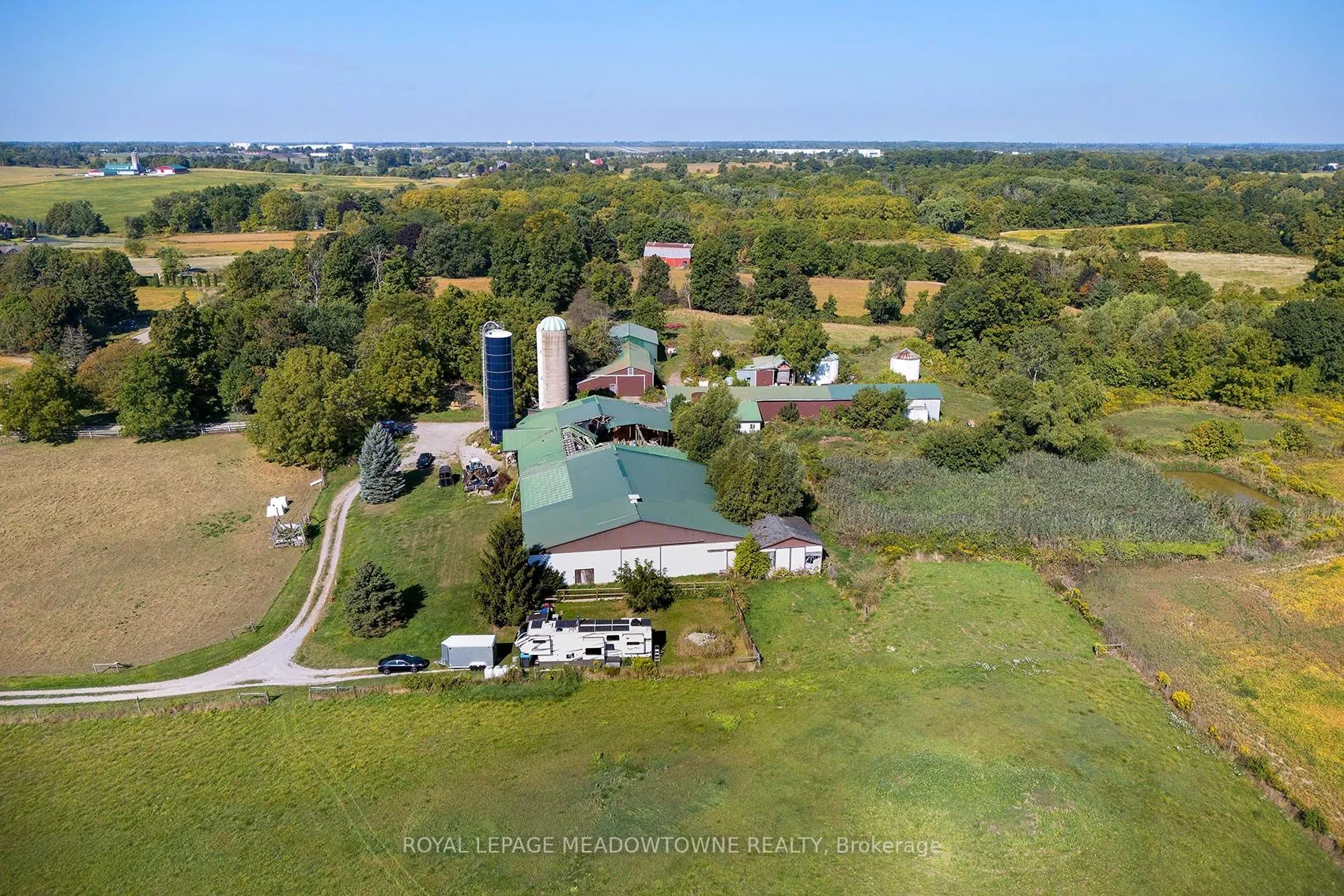 7166 English Church Road E