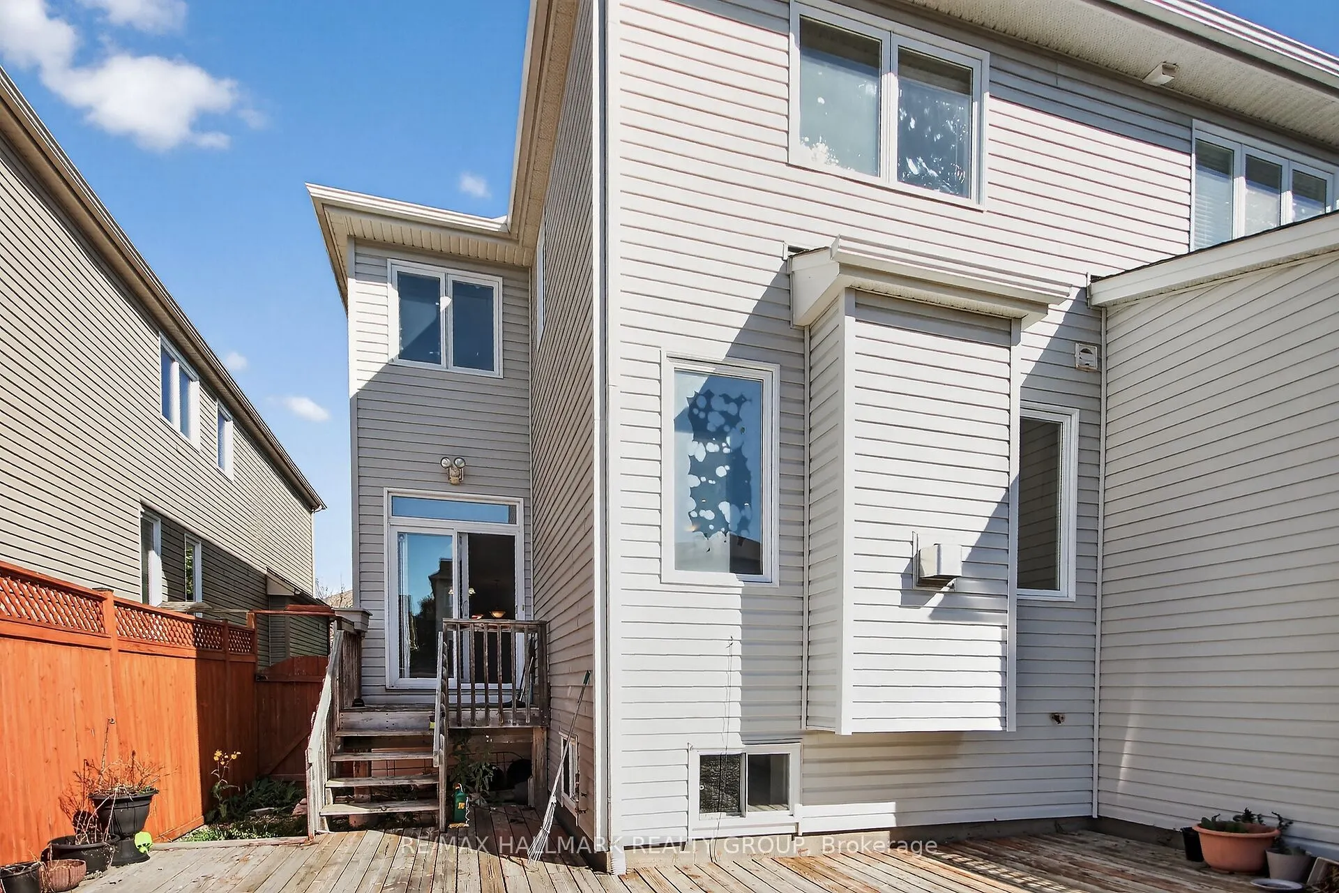 272 Broxburn Crescent