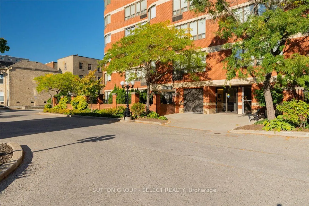 7 Picton Street, #903