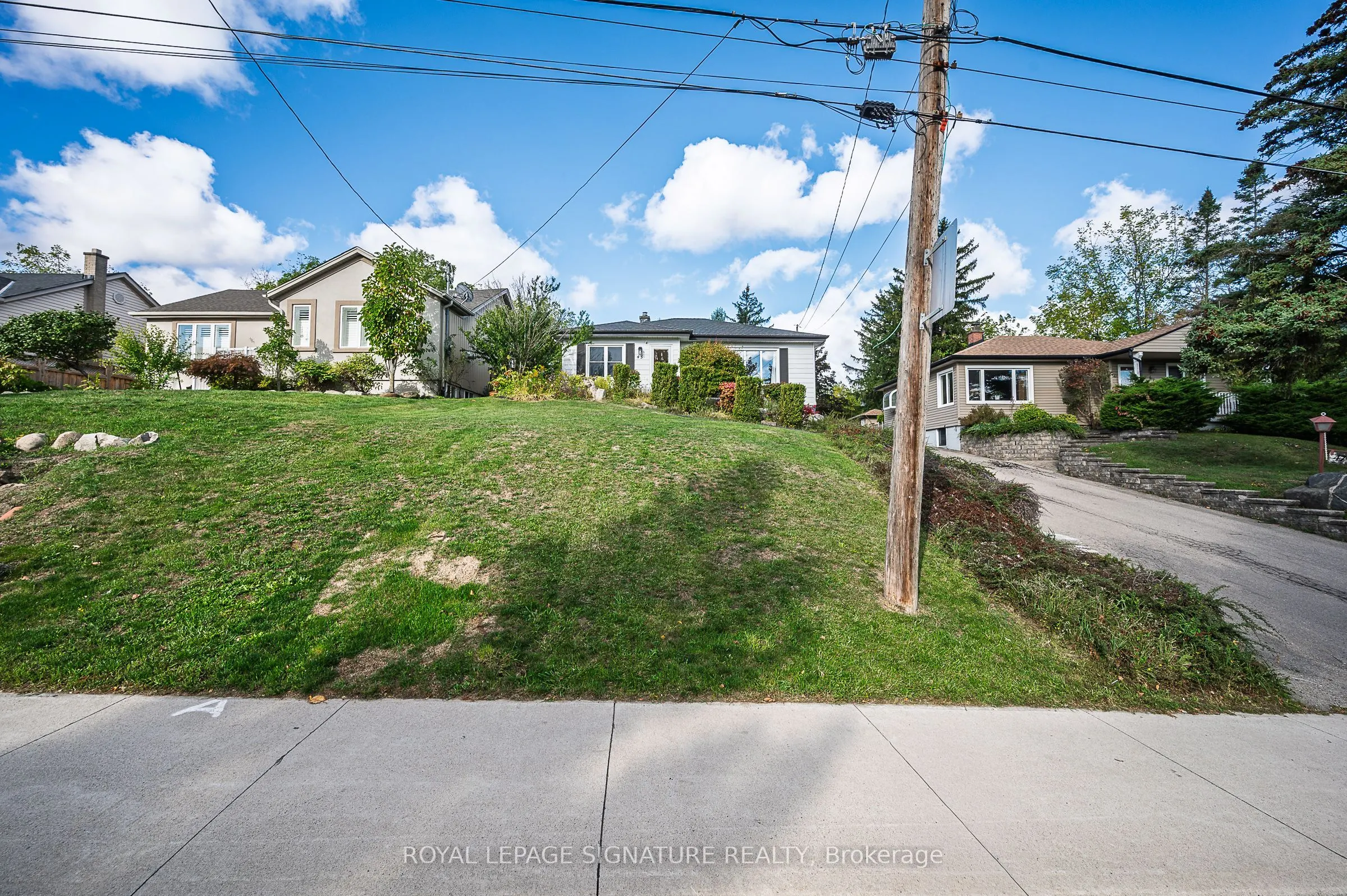 43 Lake Avenue N