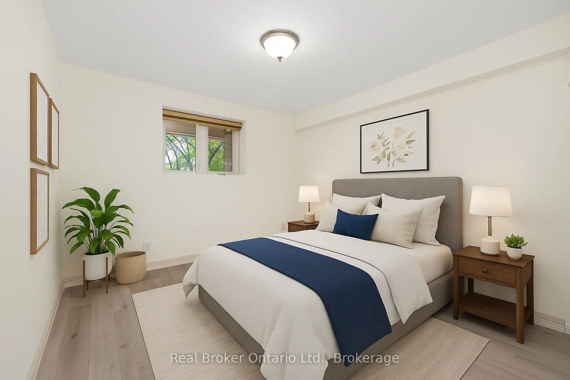 1212 Fennell Avenue E, #303