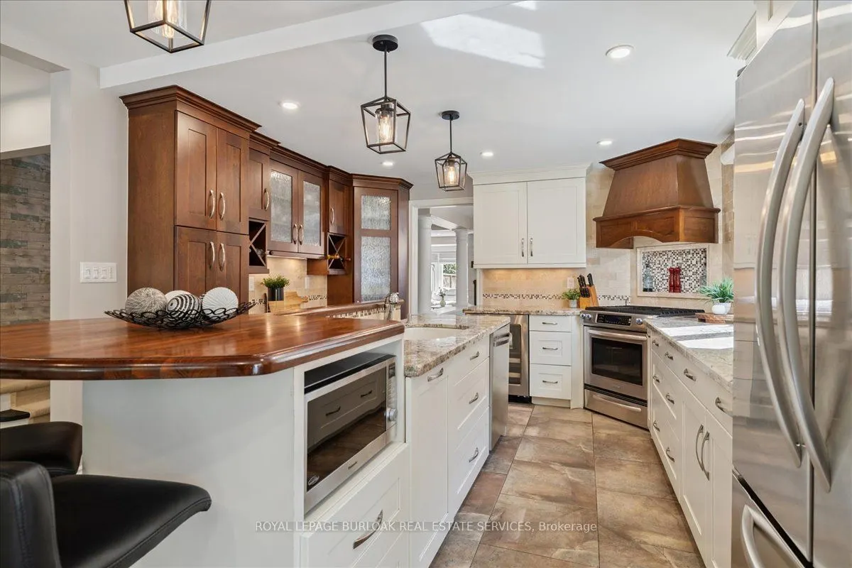 44 Sunvale Place