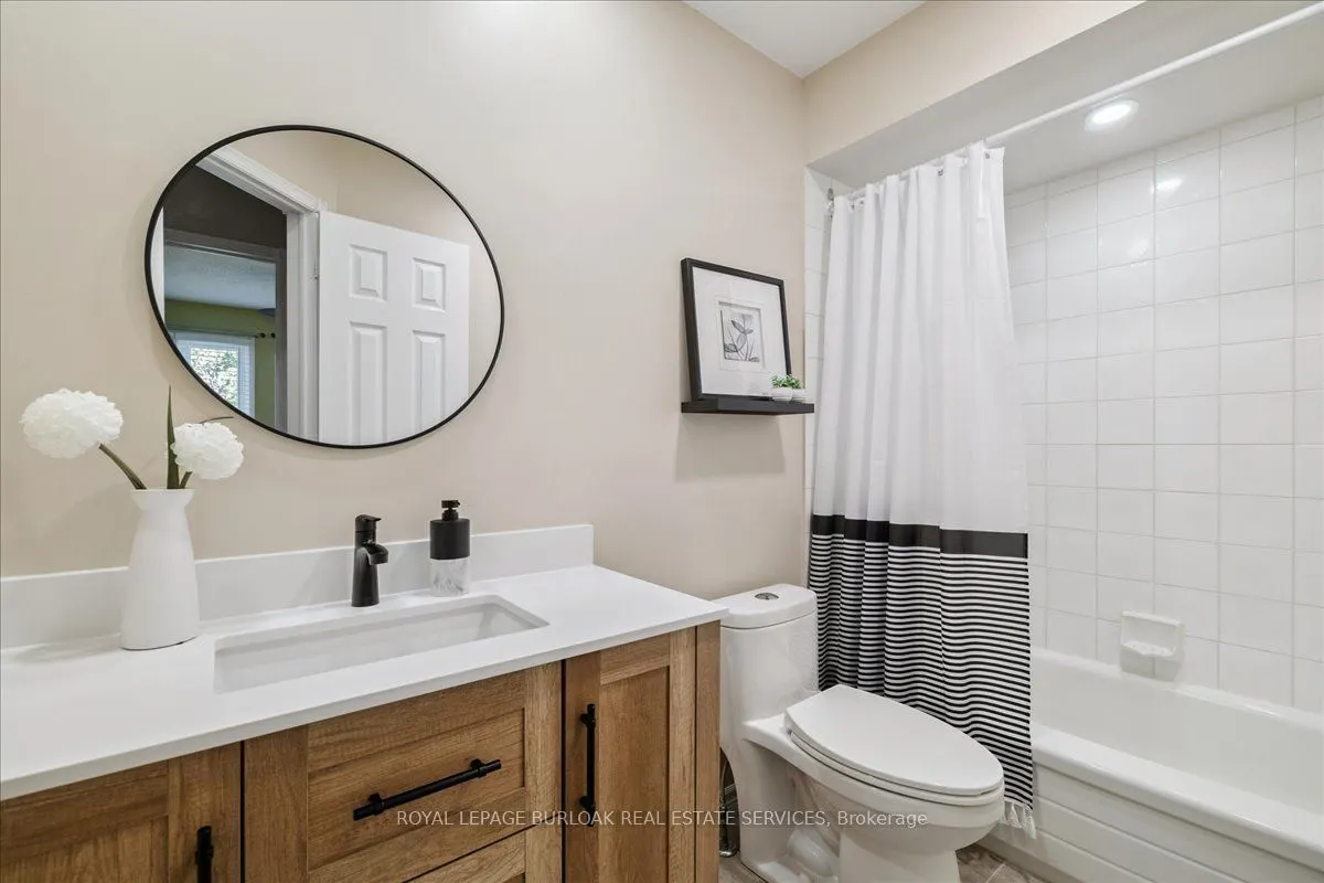 44 Sunvale Place