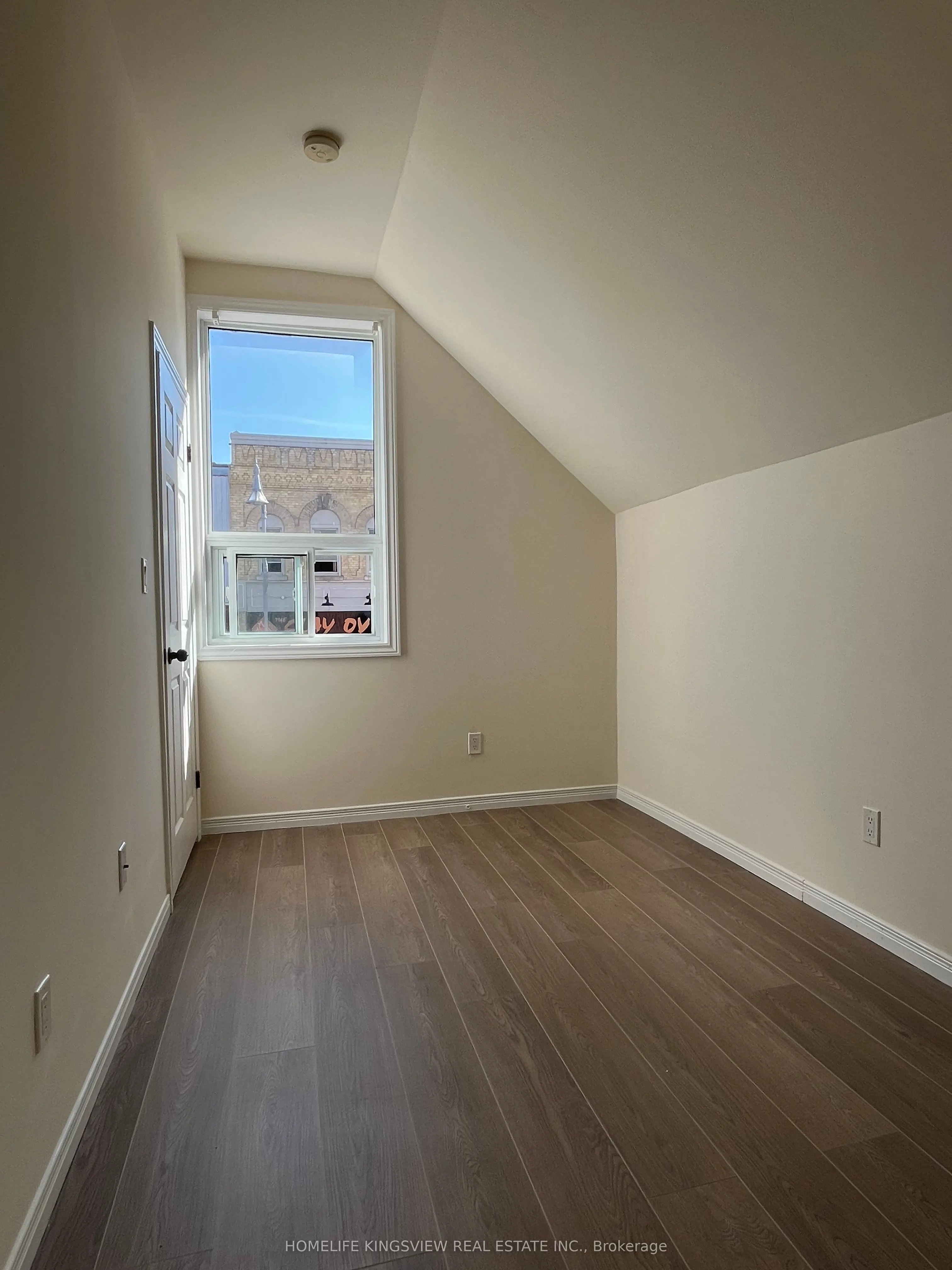 647 Talbot Street, #A
