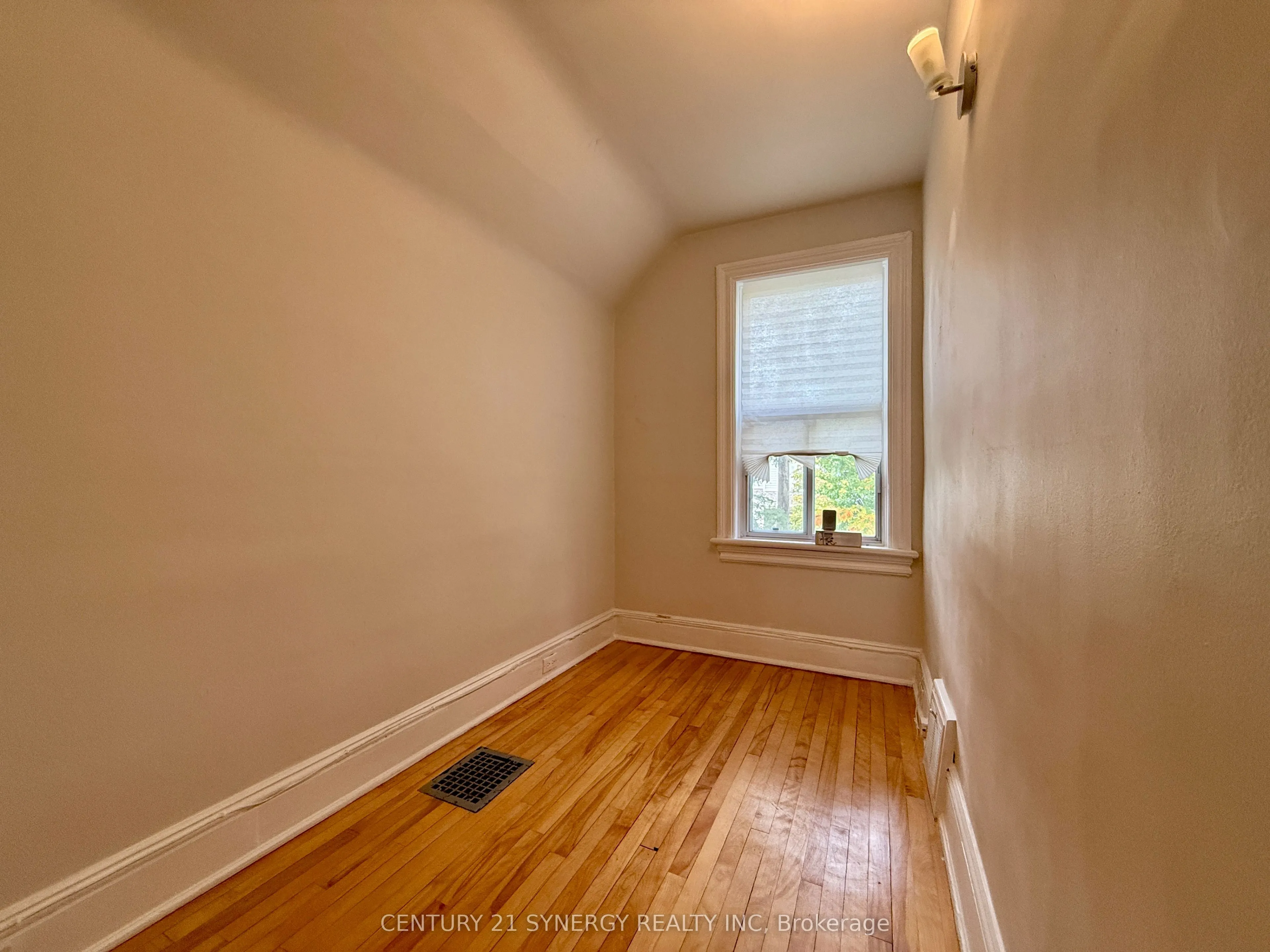 4 Gould Street, #2