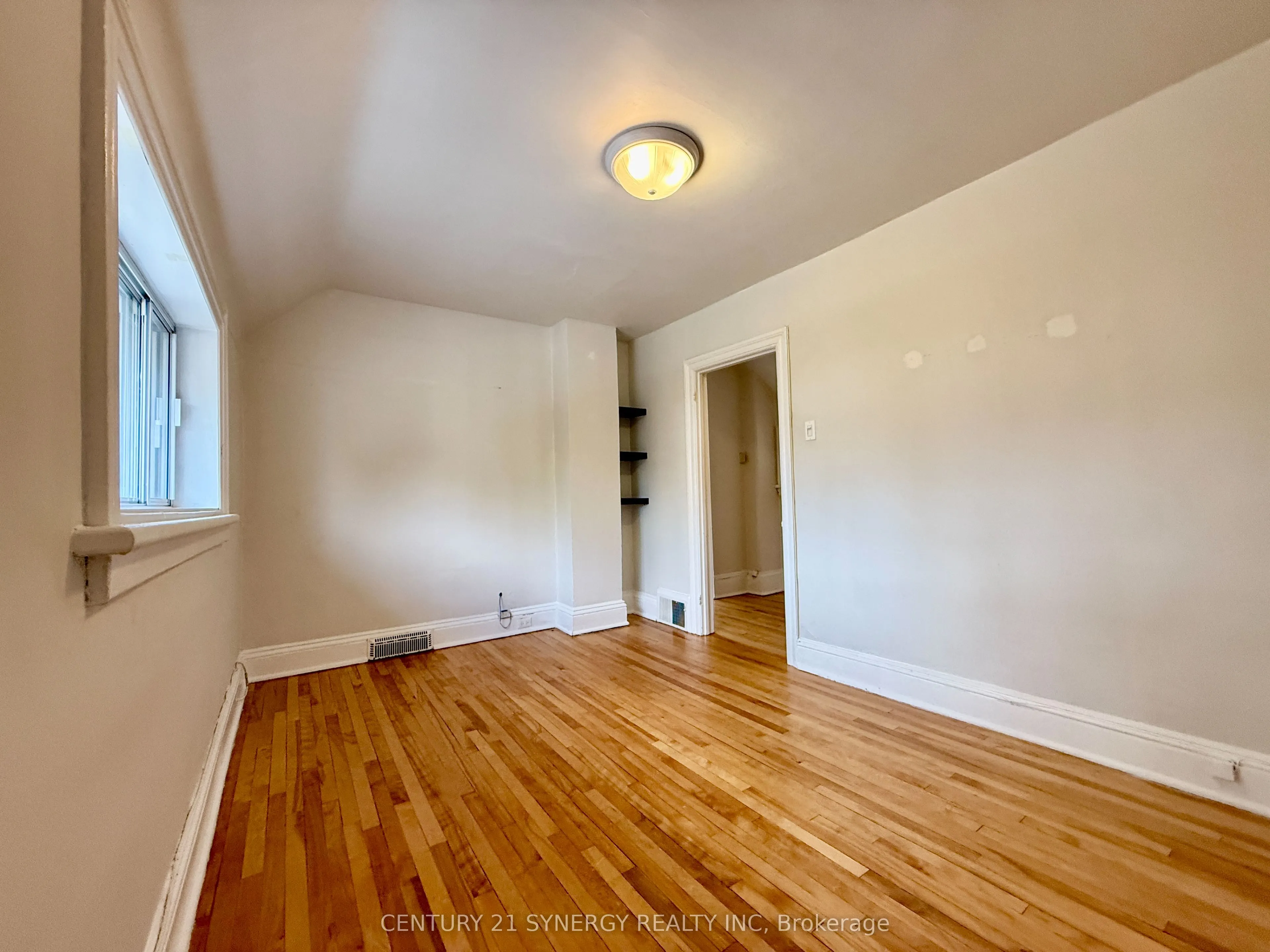 4 Gould Street, #2