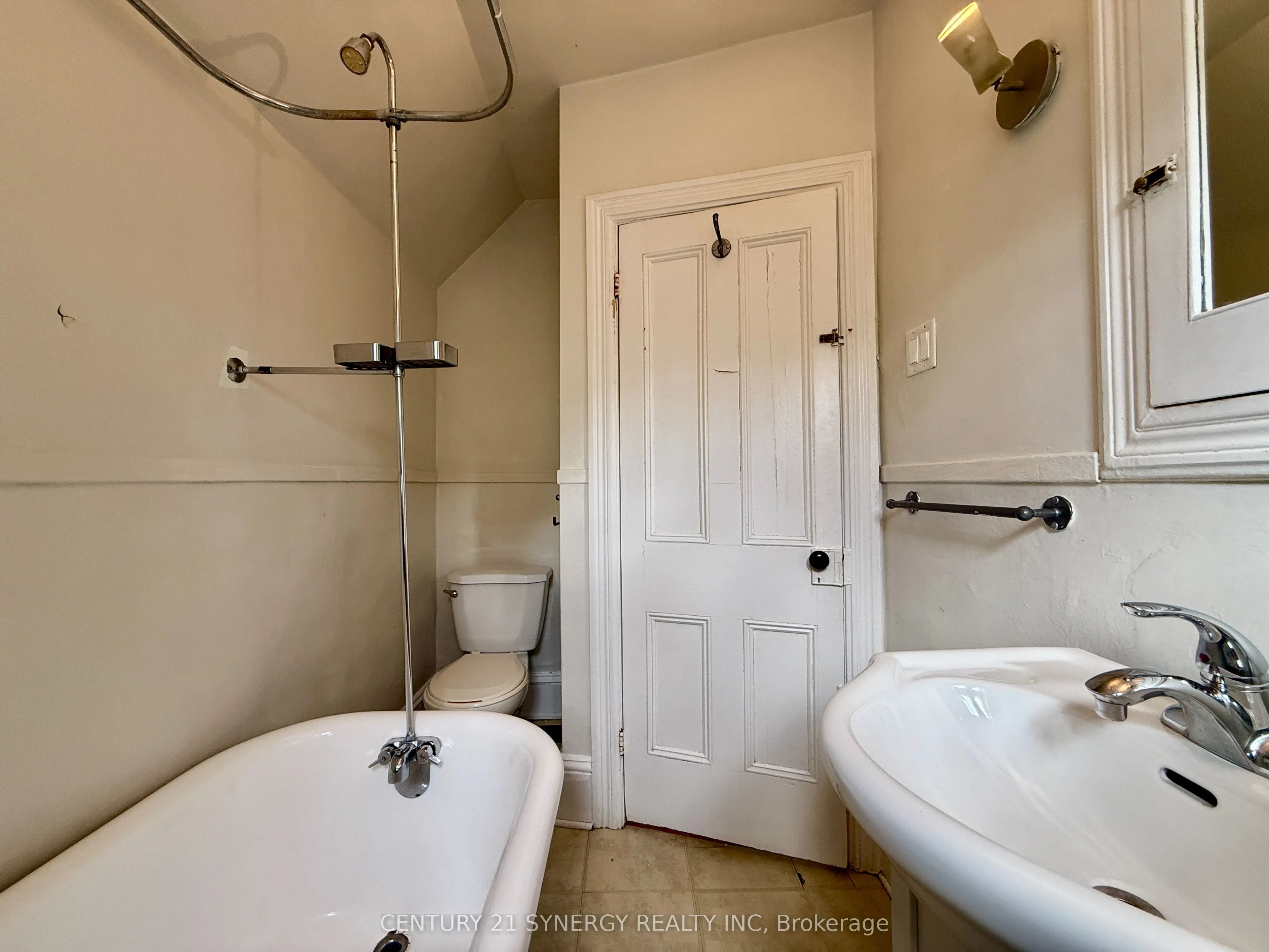 4 Gould Street, #2