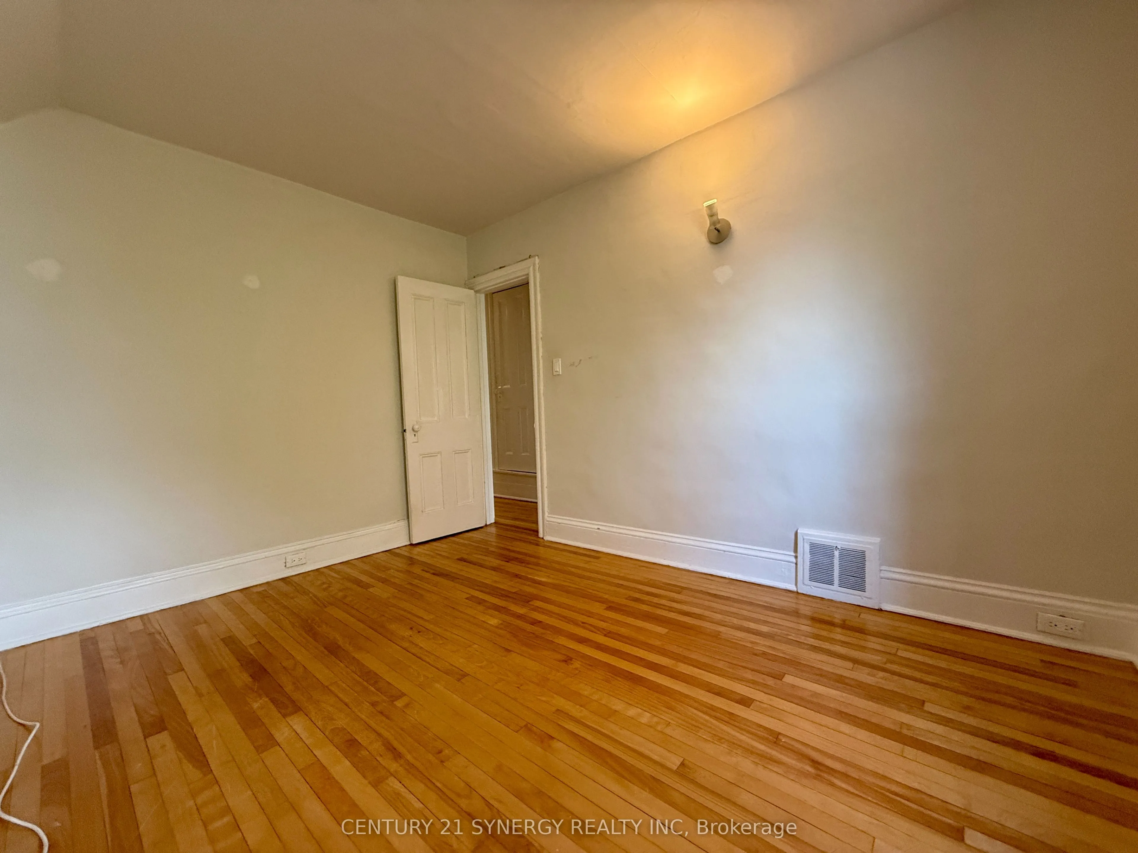 4 Gould Street, #2