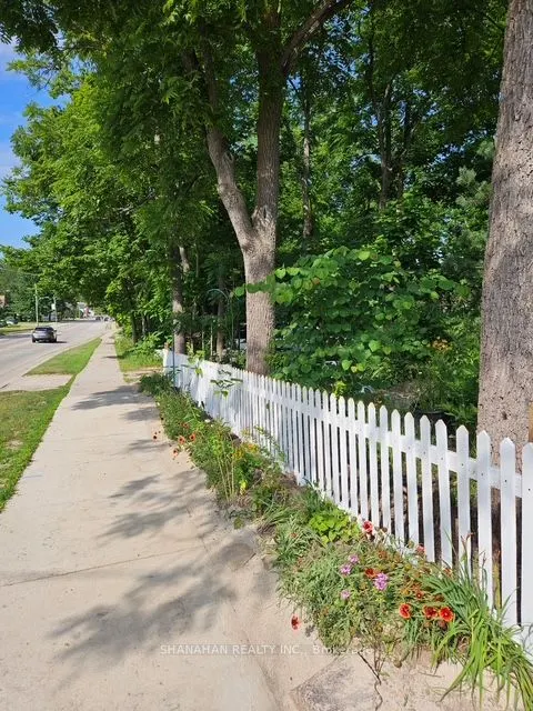 1856 & 1860 Longwoods Road
