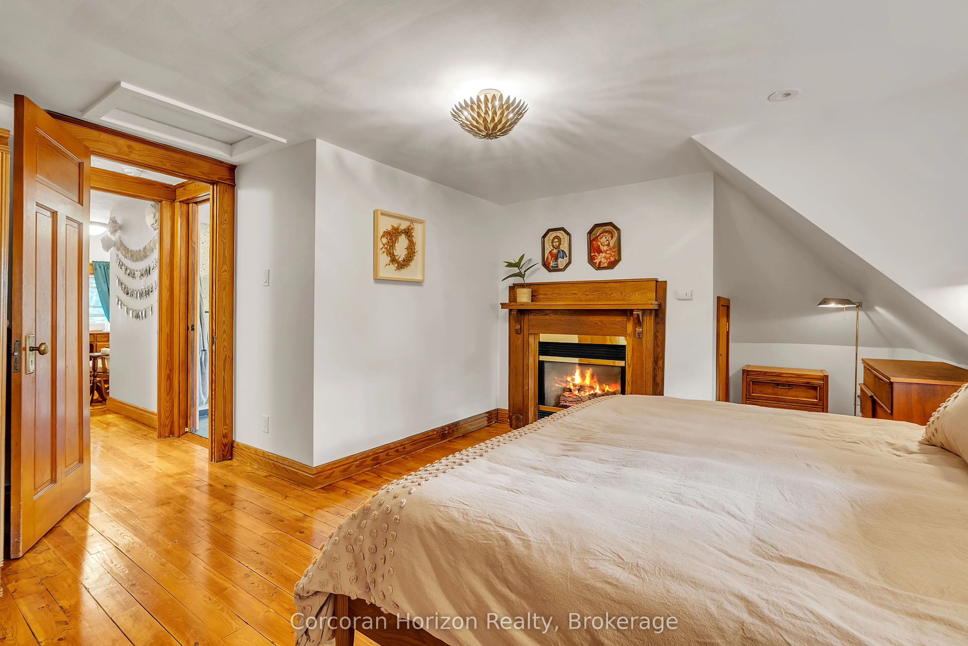121 St Clair Avenue