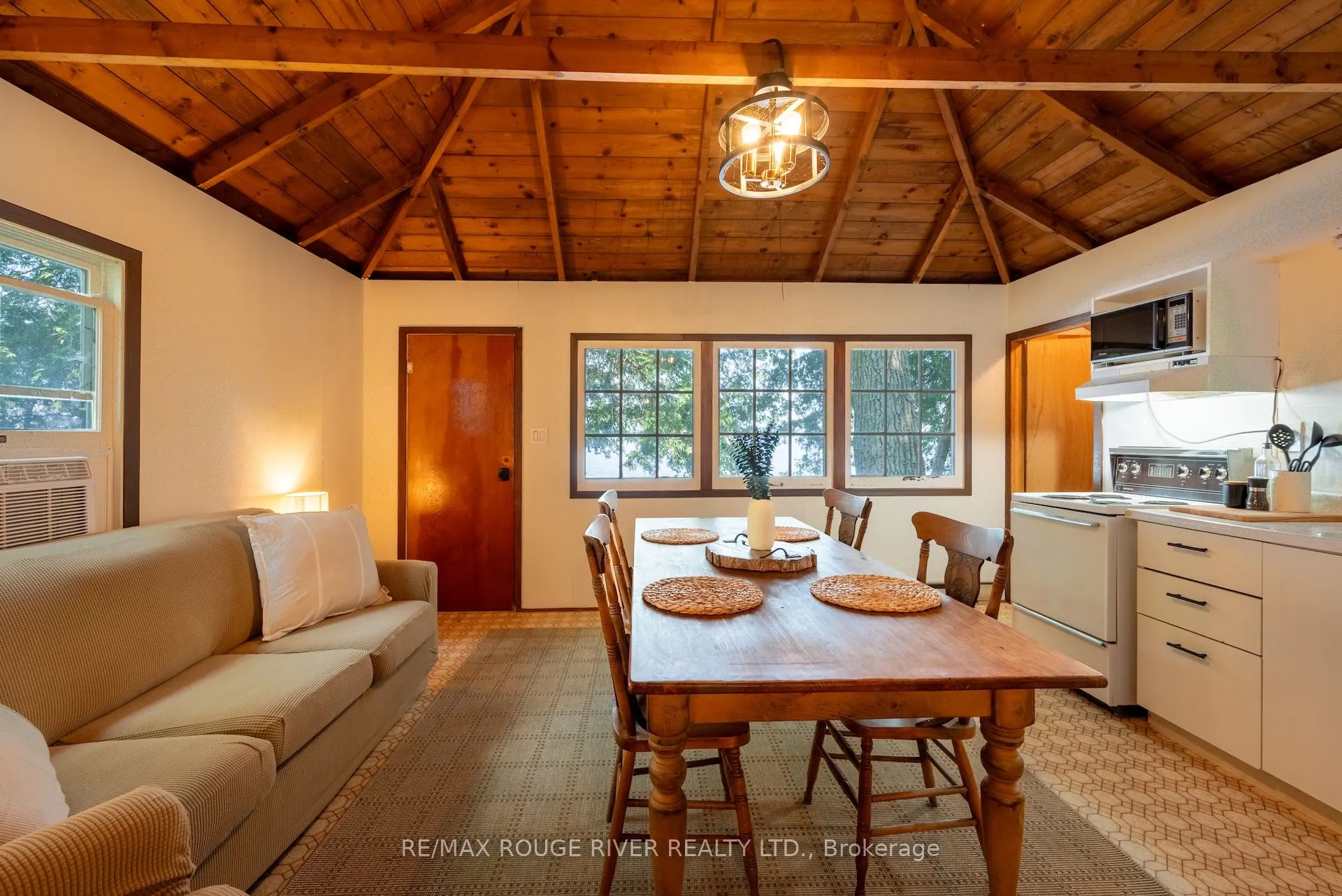 5248 King Road, #200