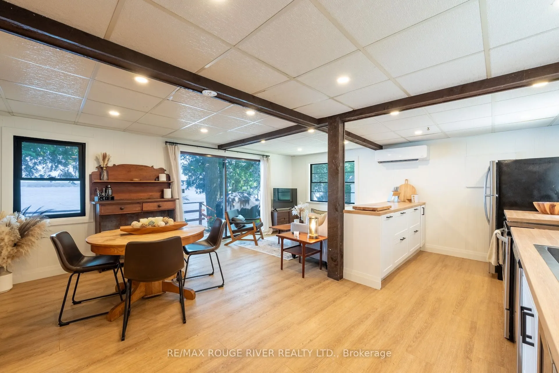 5248 King Road, #200