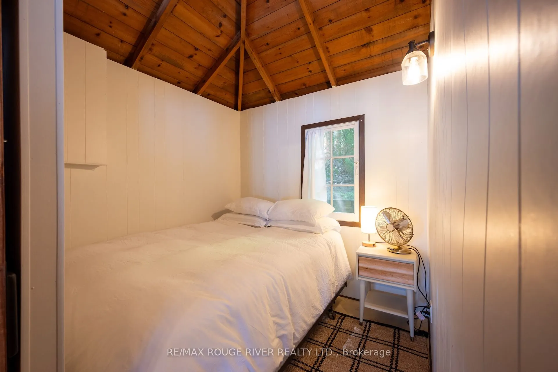 5248 King Road, #200
