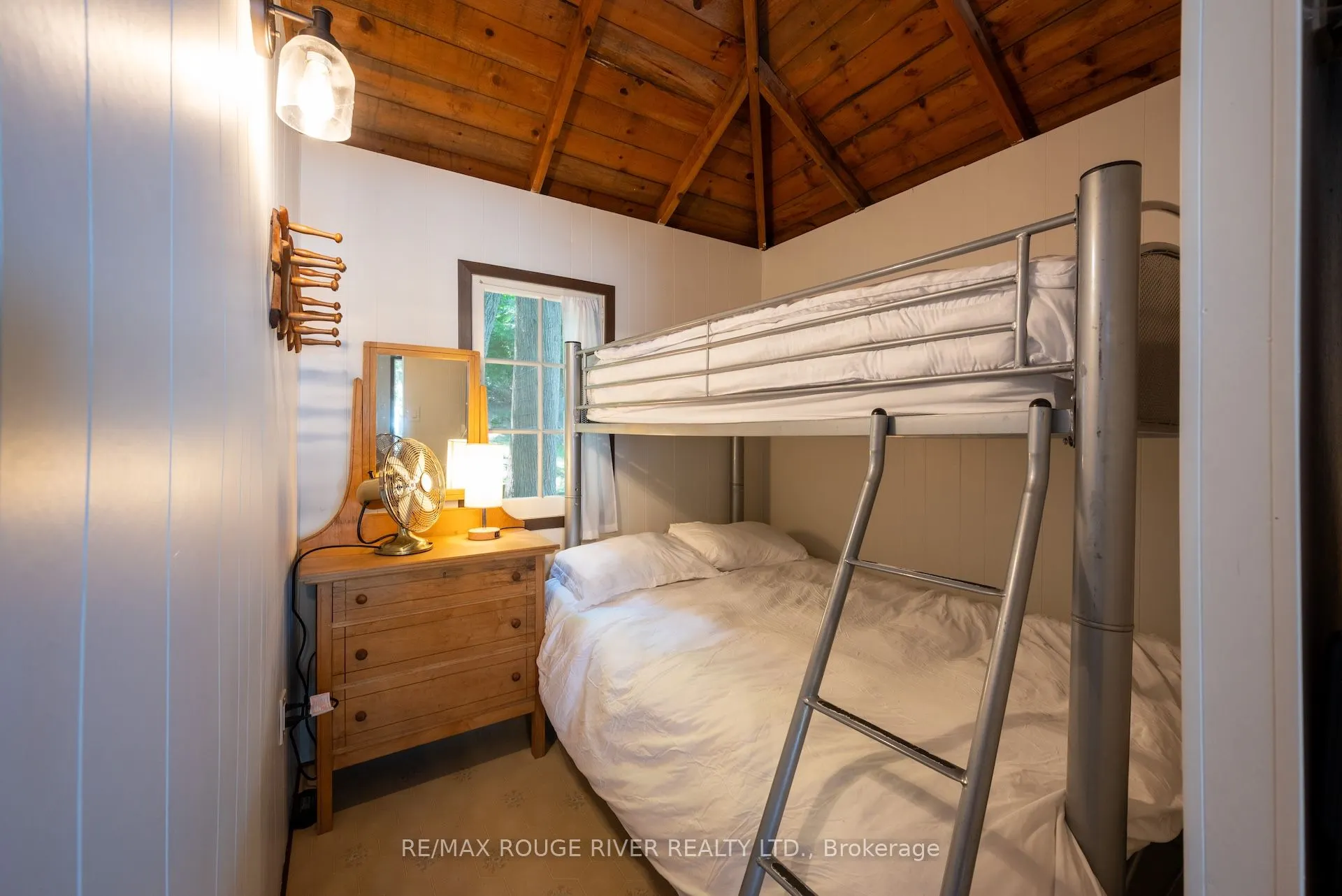 5248 King Road, #200