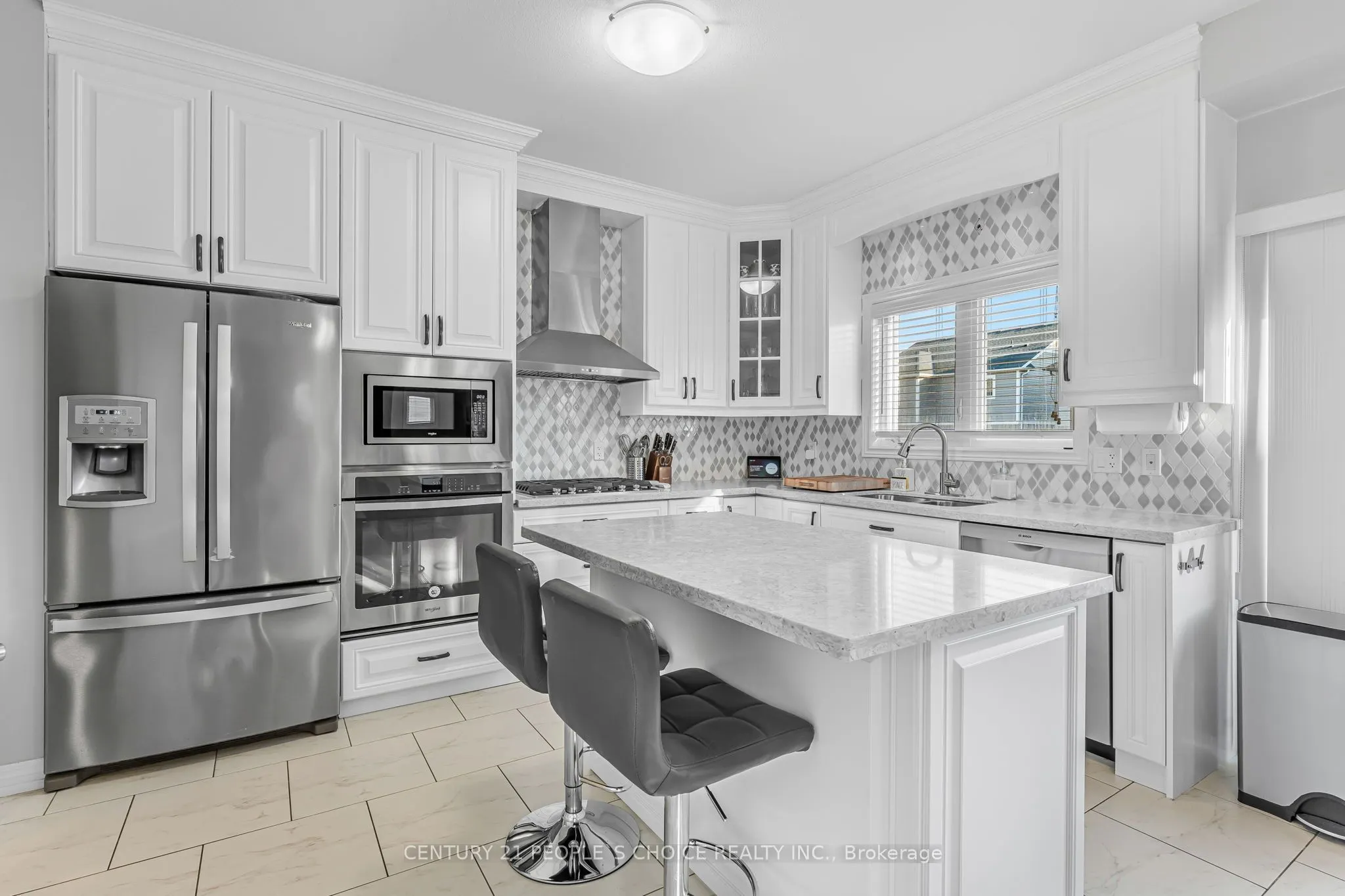 4 Riley Avenue