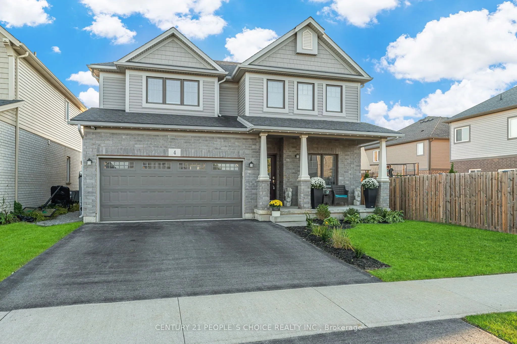 4 Riley Avenue