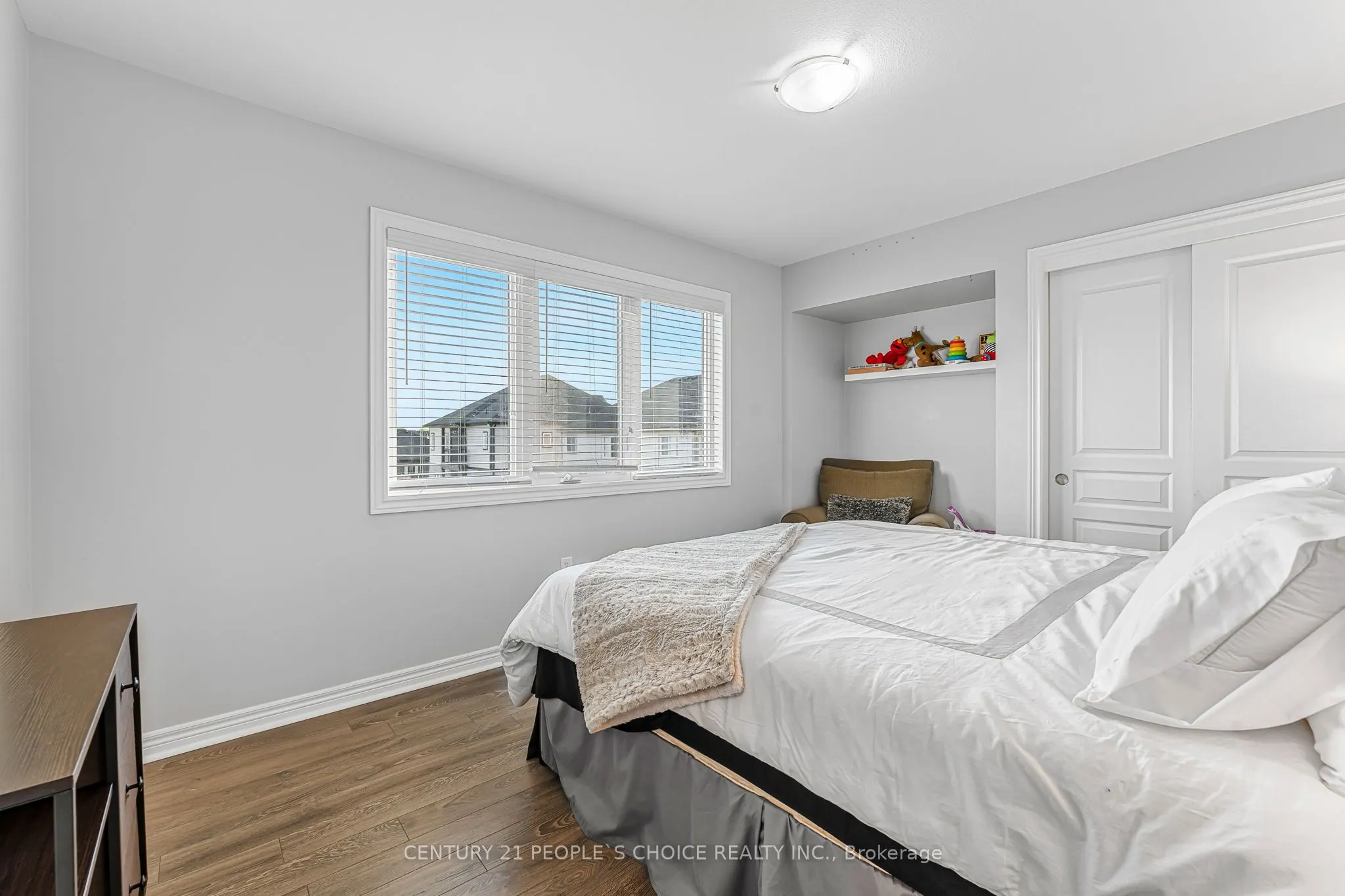 4 Riley Avenue
