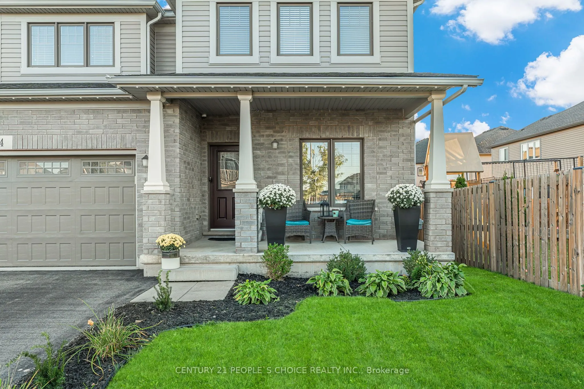 4 Riley Avenue