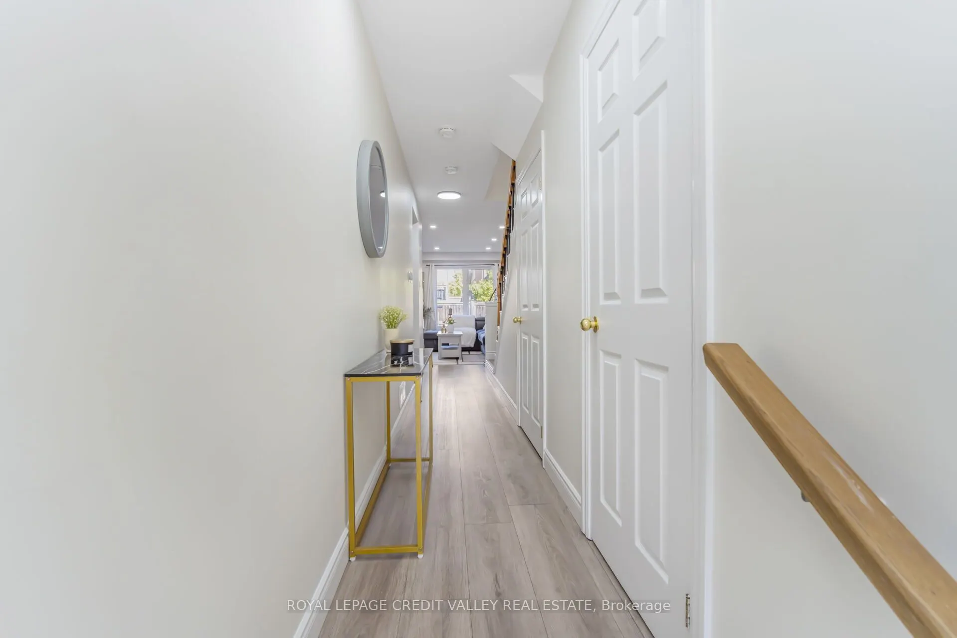58 Rockcliffe Drive