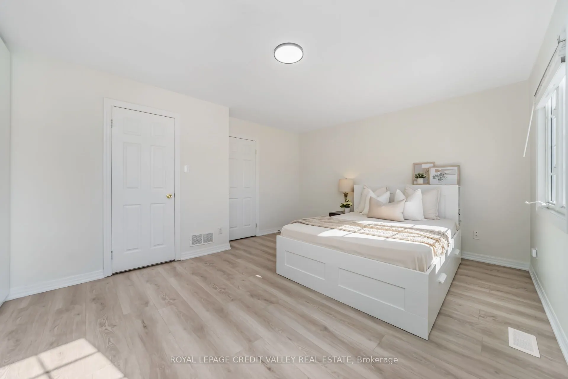 58 Rockcliffe Drive