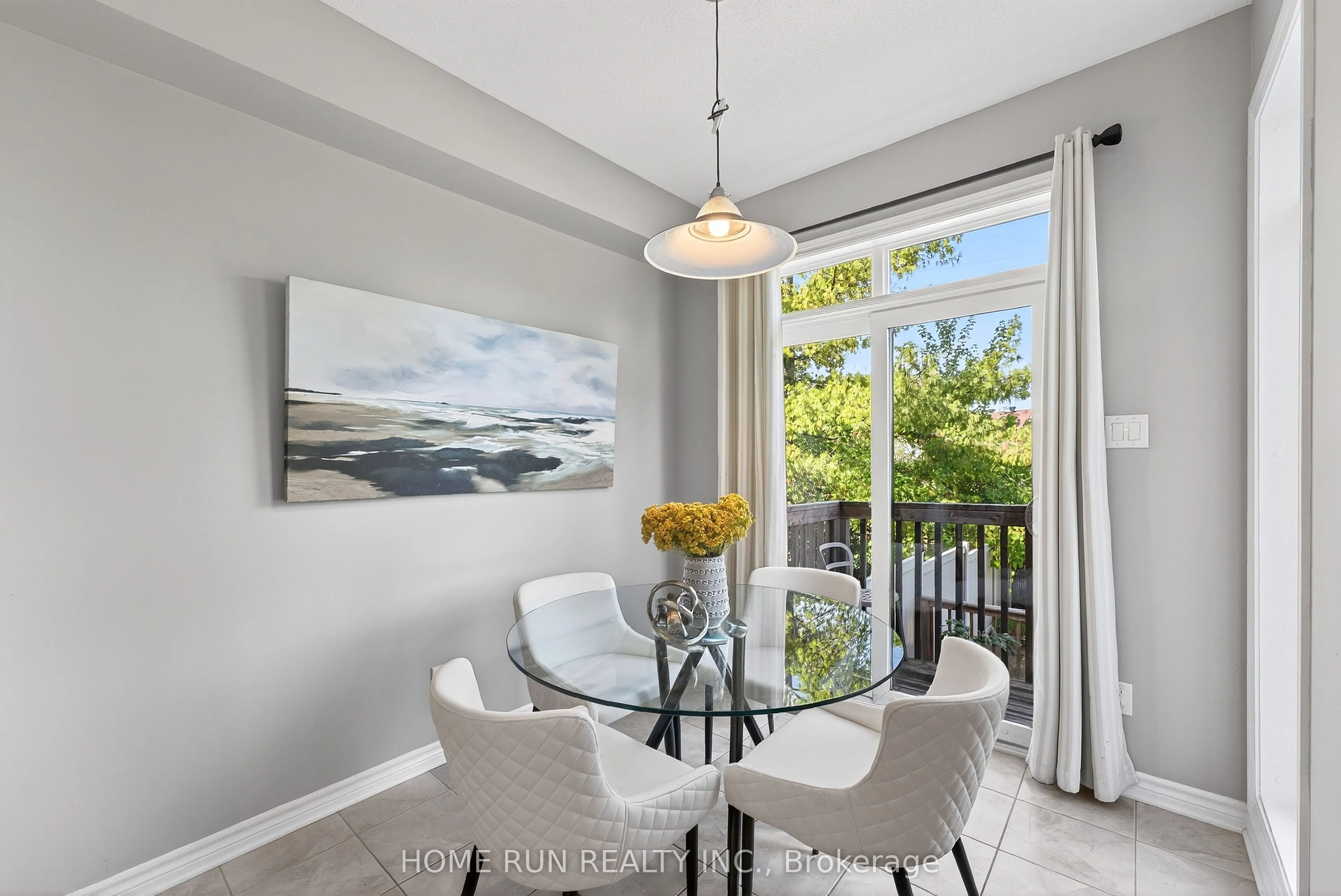140 Kinghaven Crescent