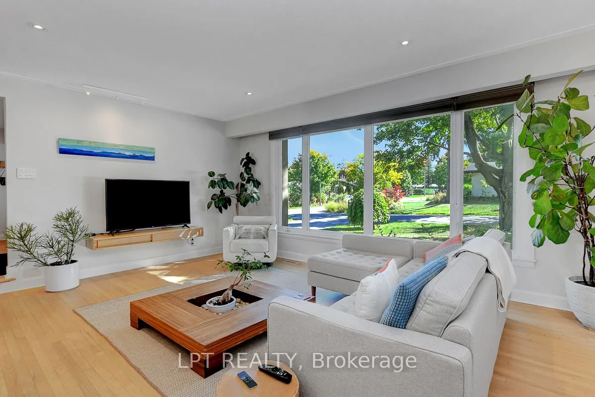 353 Mountbatten Avenue