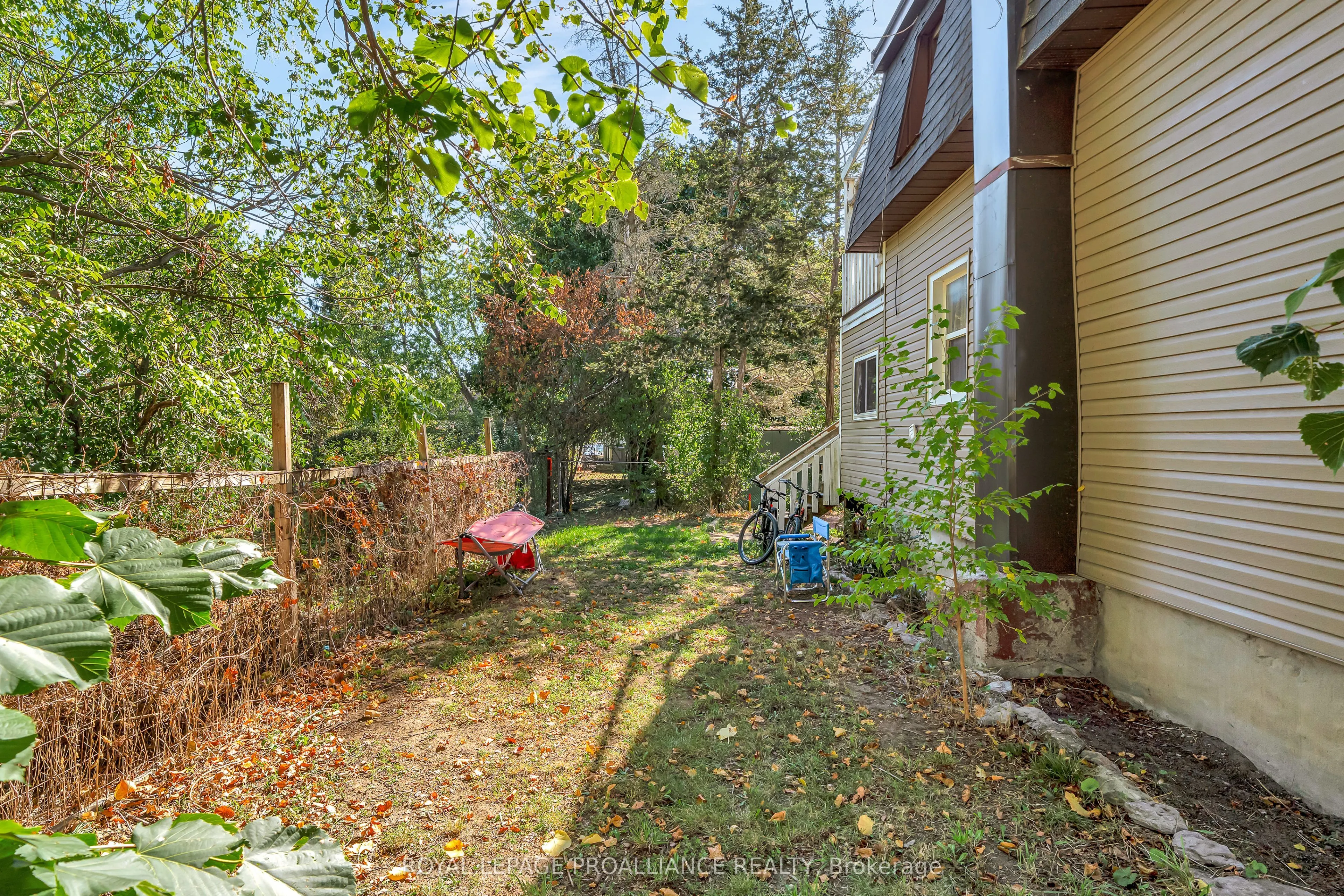 325 Sidney Street