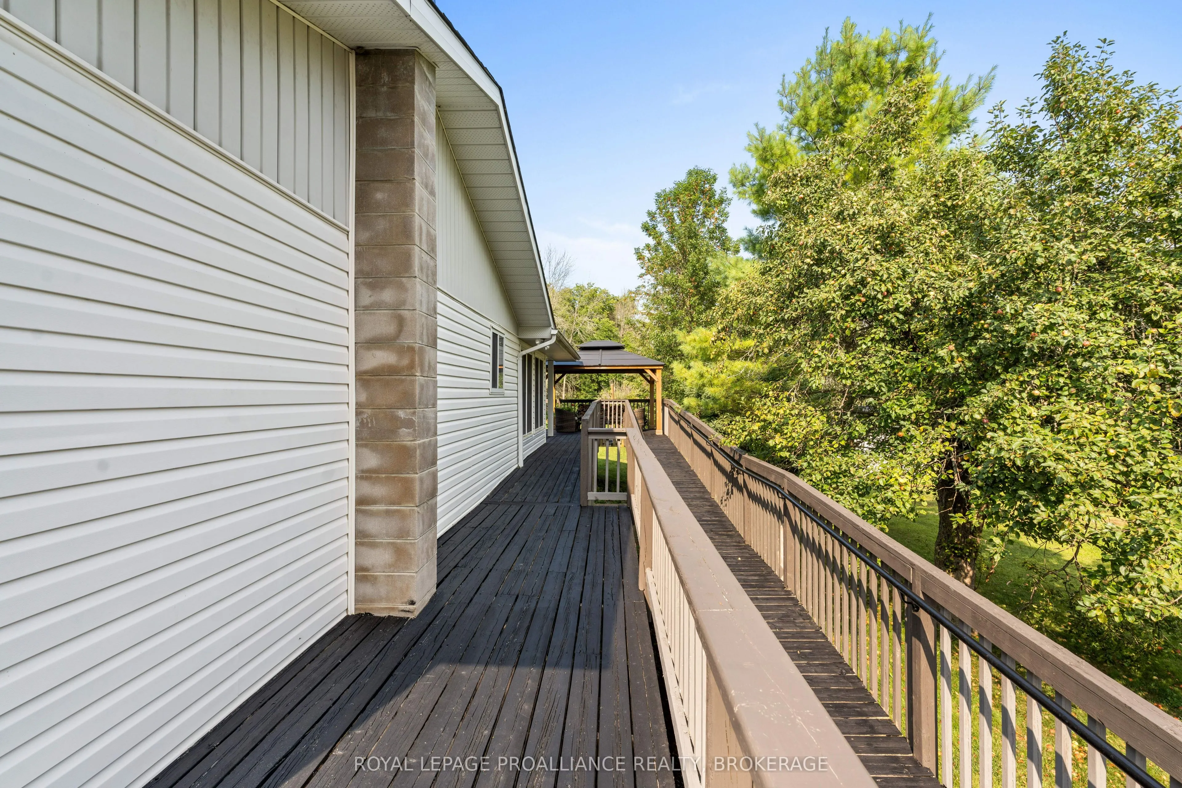 1544 Lake Road