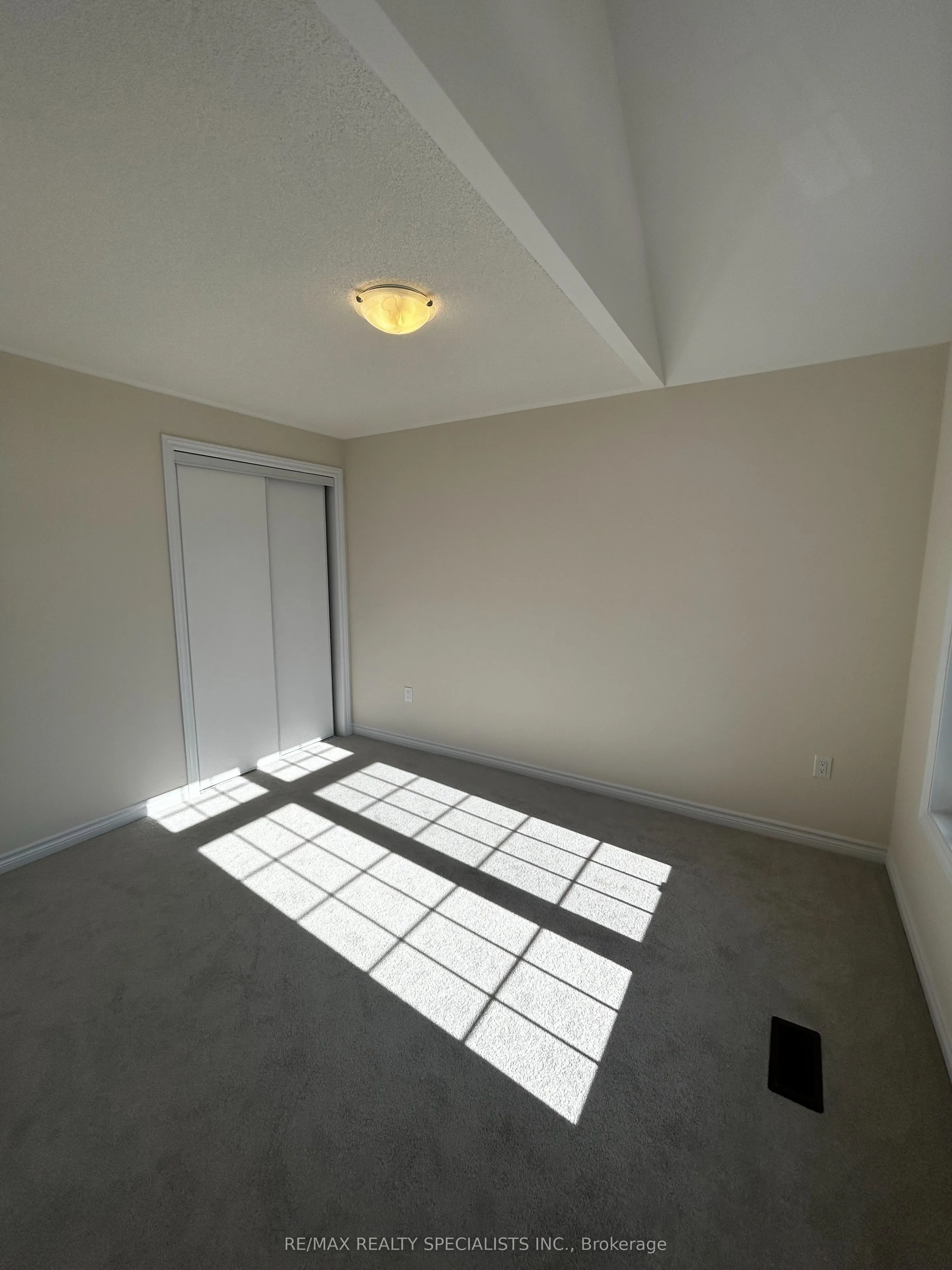 136 Sanders Road