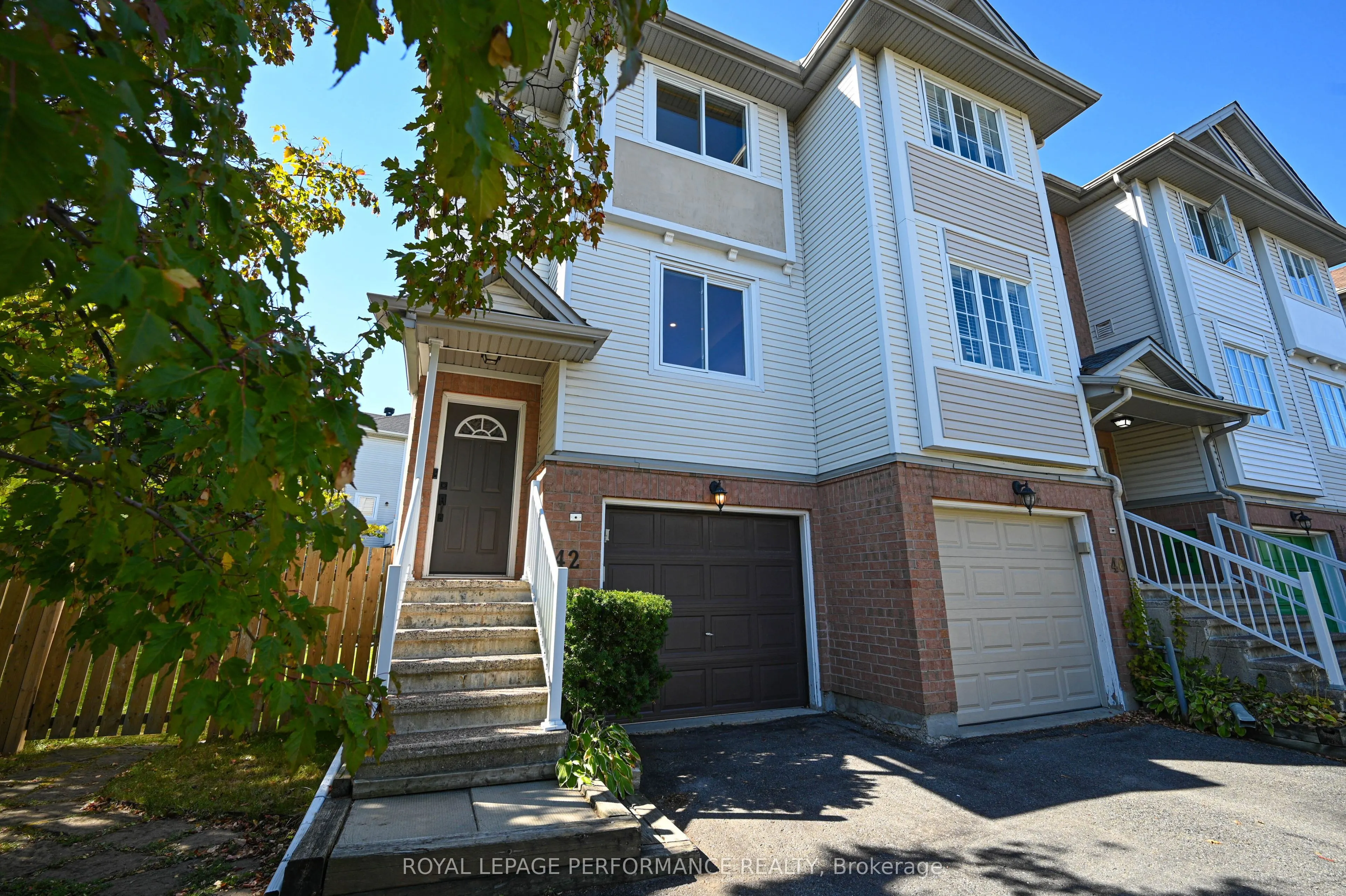 42 Yorkville Street