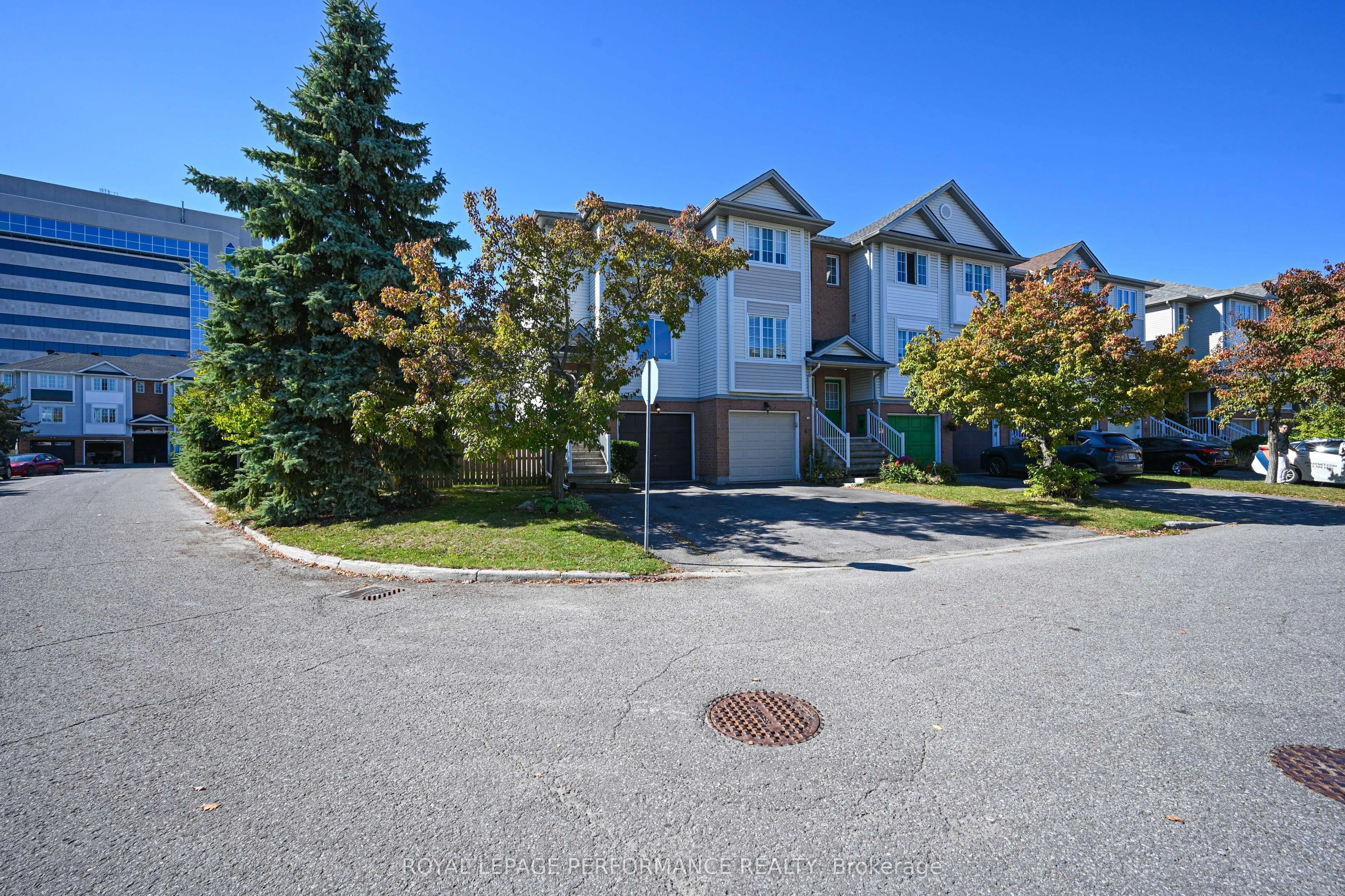 42 Yorkville Street