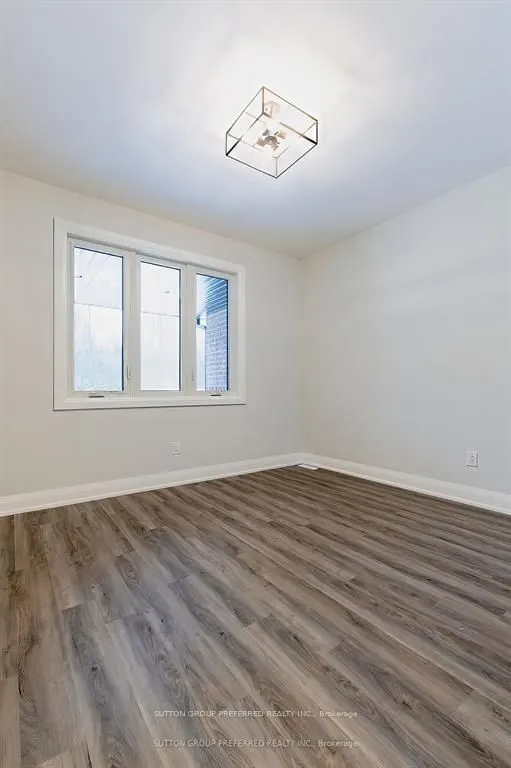175 GLENGARIFF Drive, #16