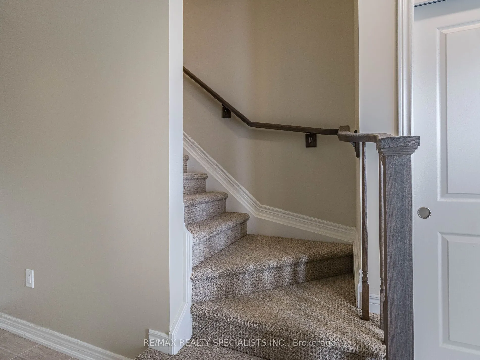 120 Sycamore Street
