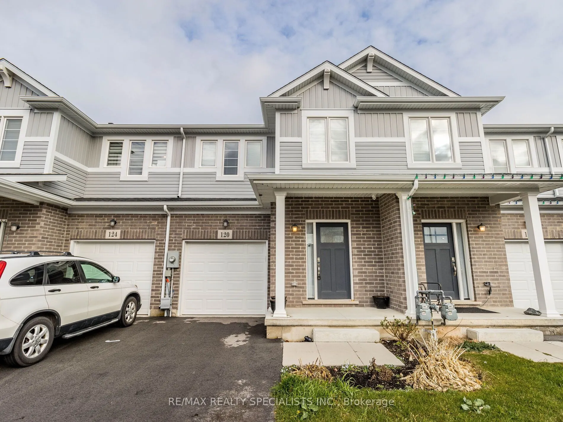 120 Sycamore Street