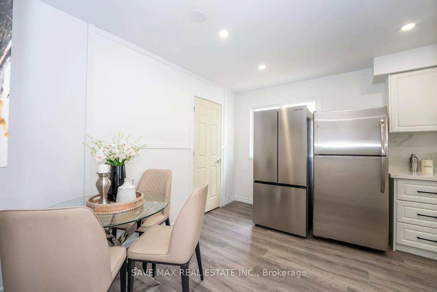 29 Renny Crescent