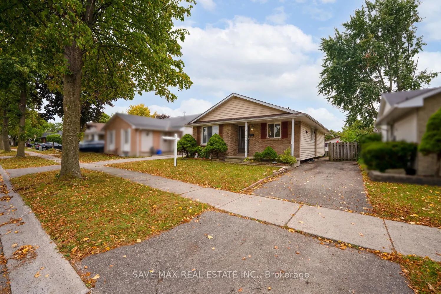 29 Renny Crescent