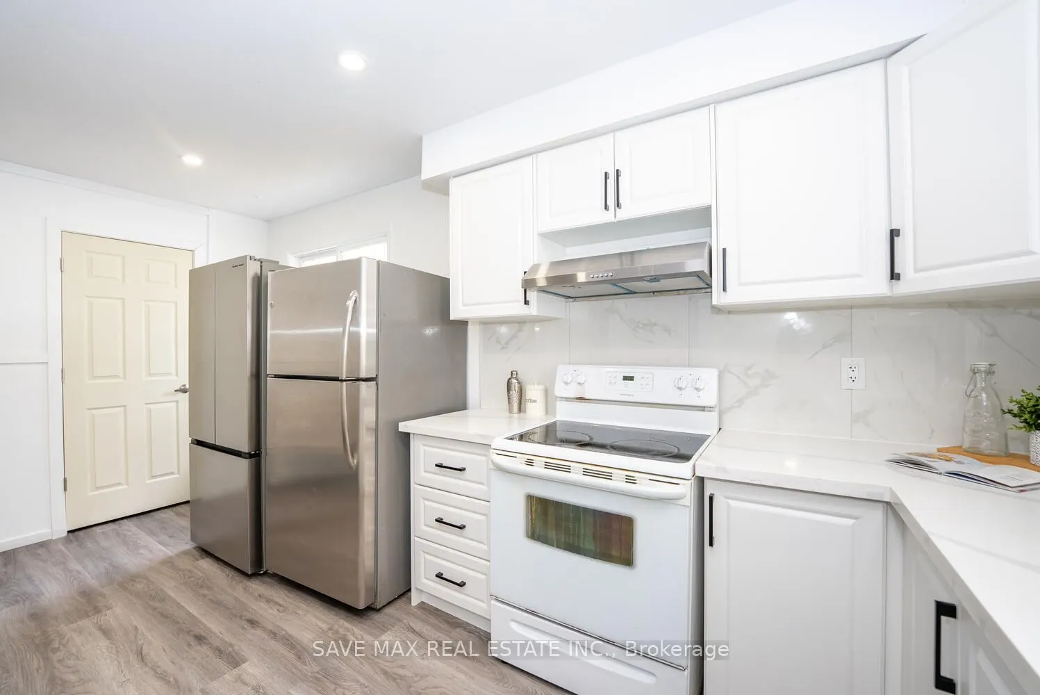 29 Renny Crescent