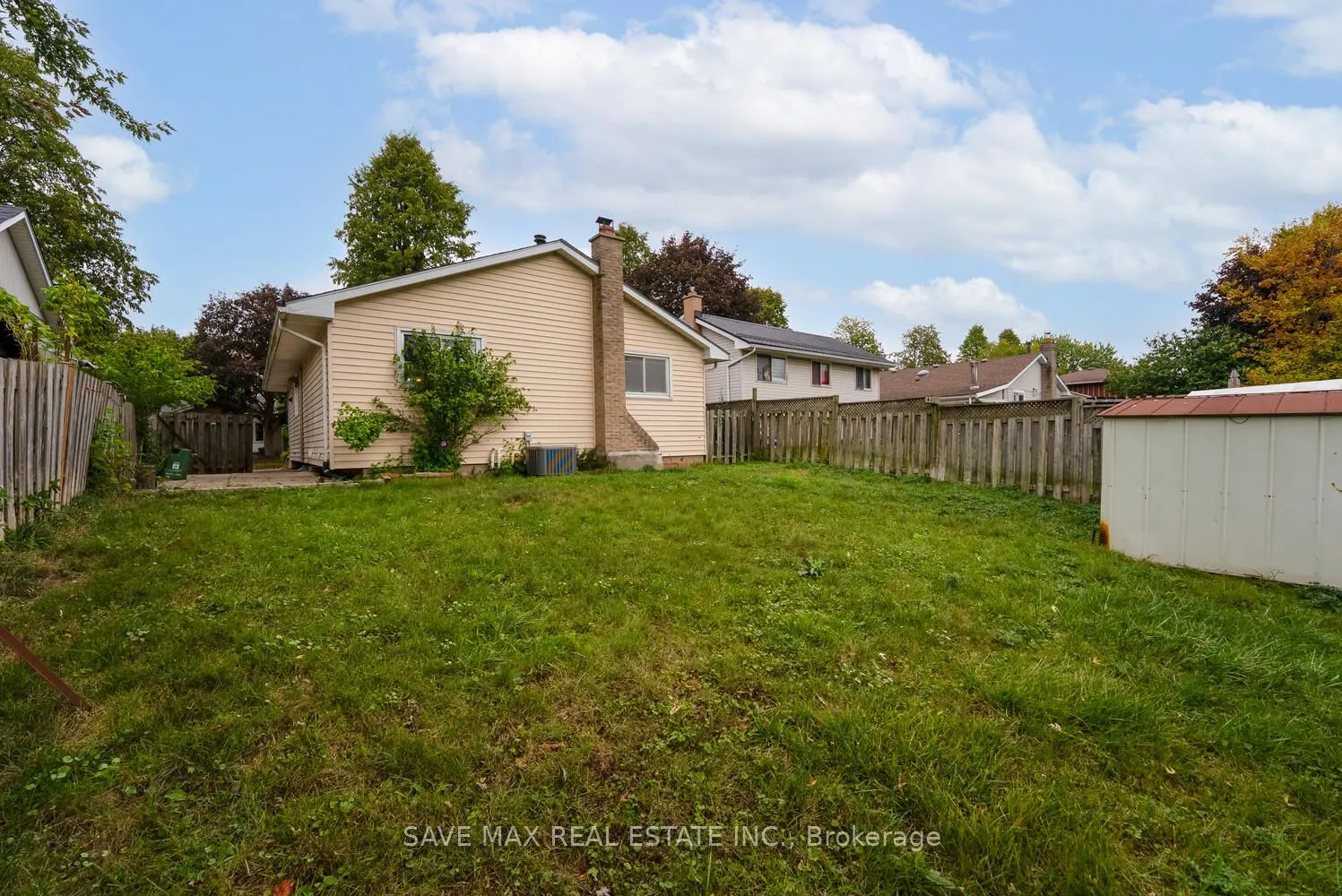 29 Renny Crescent