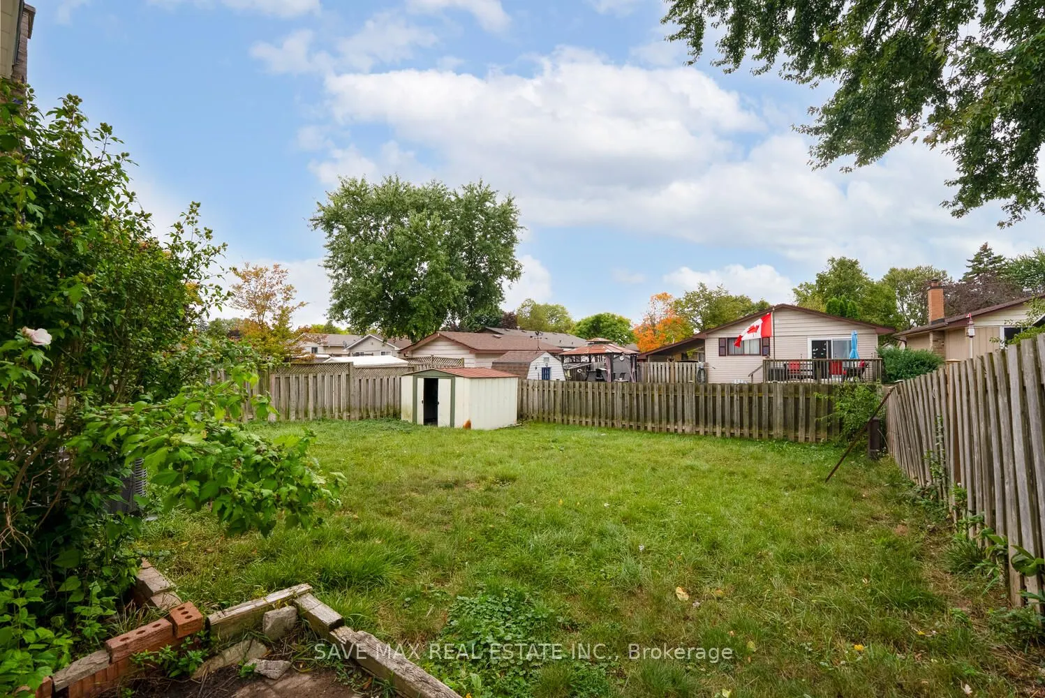 29 Renny Crescent